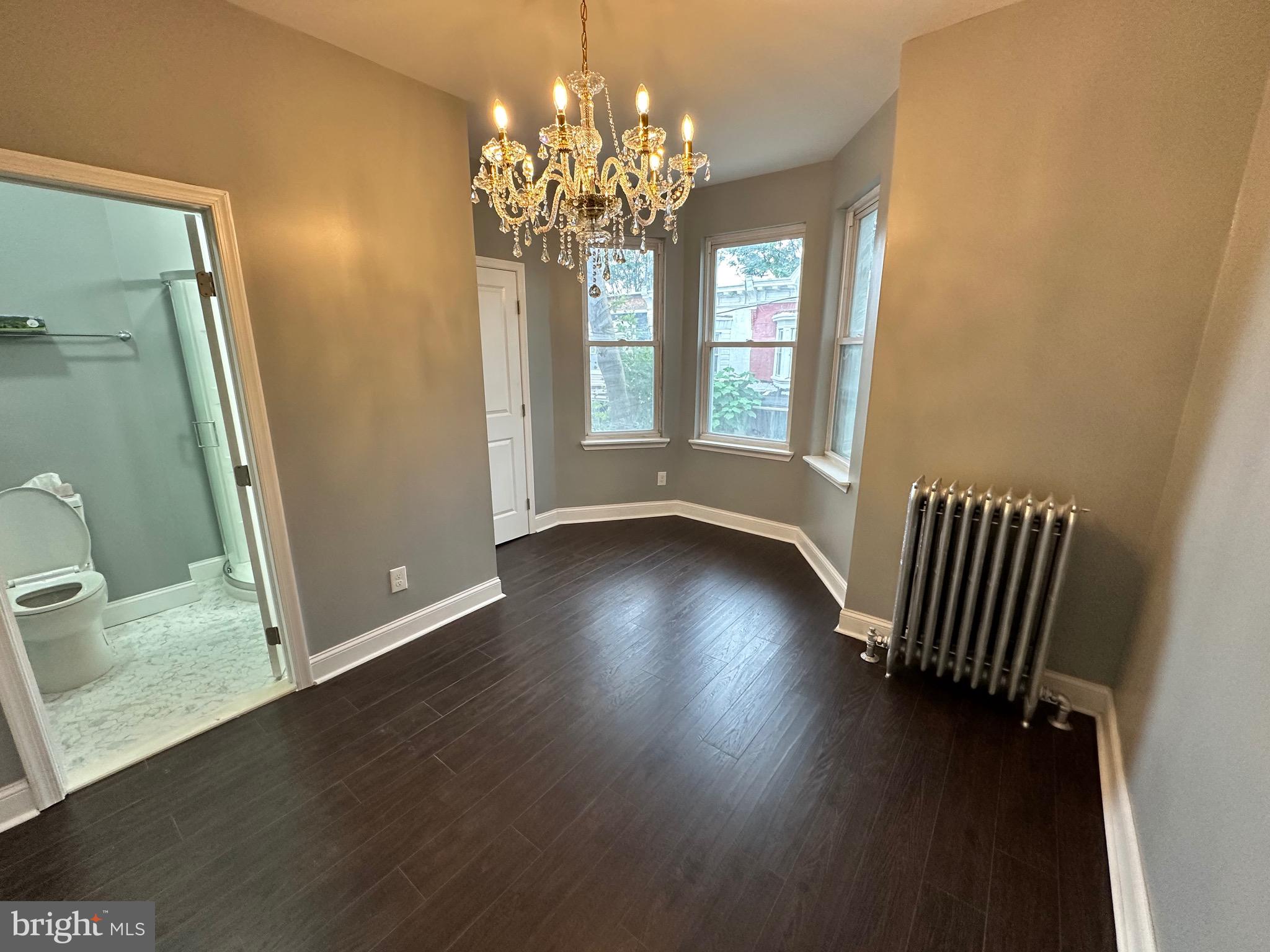 STRAWBERRY MANSION - Residential
