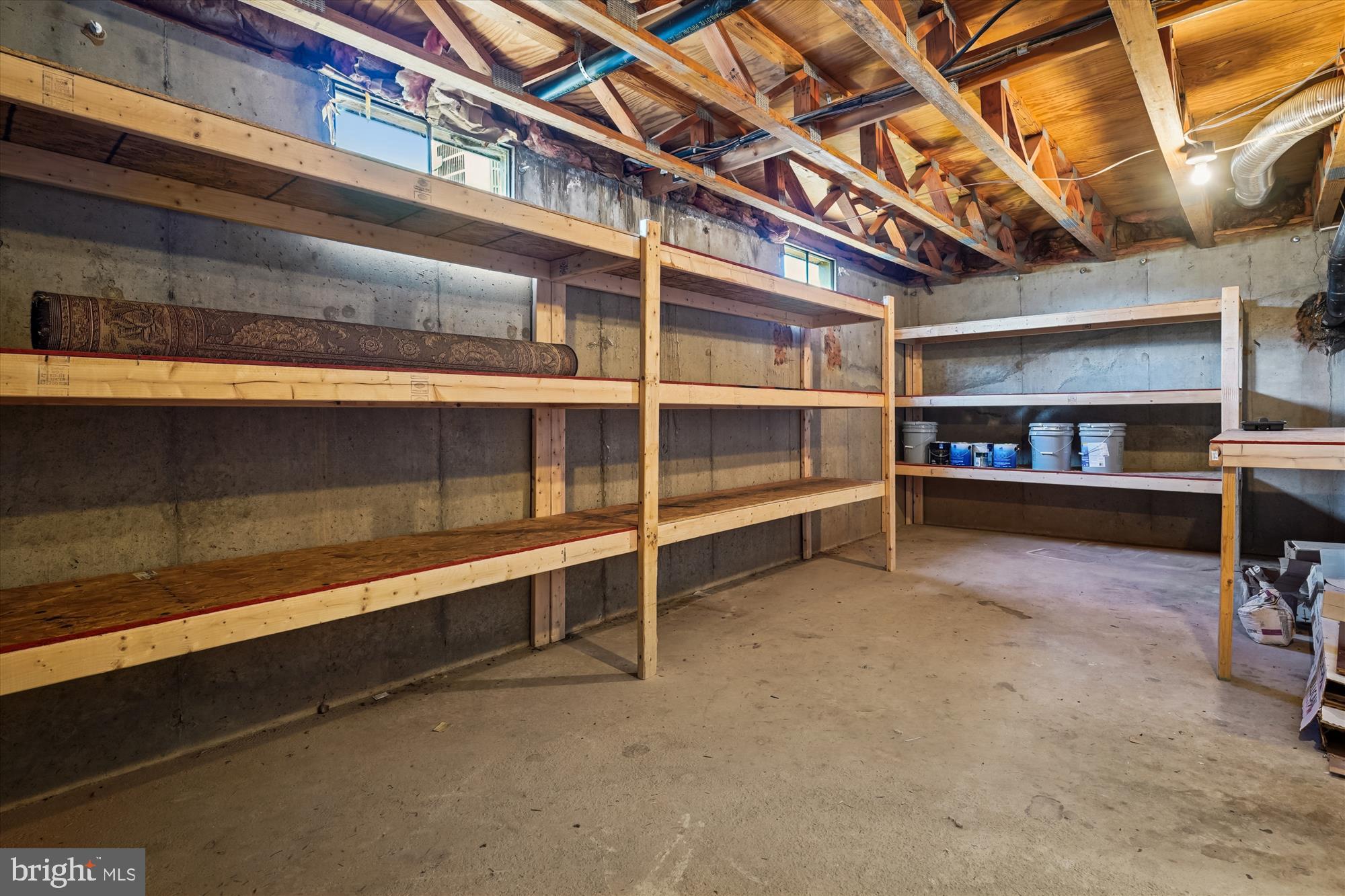 COLCHESTER HUNT - Residential