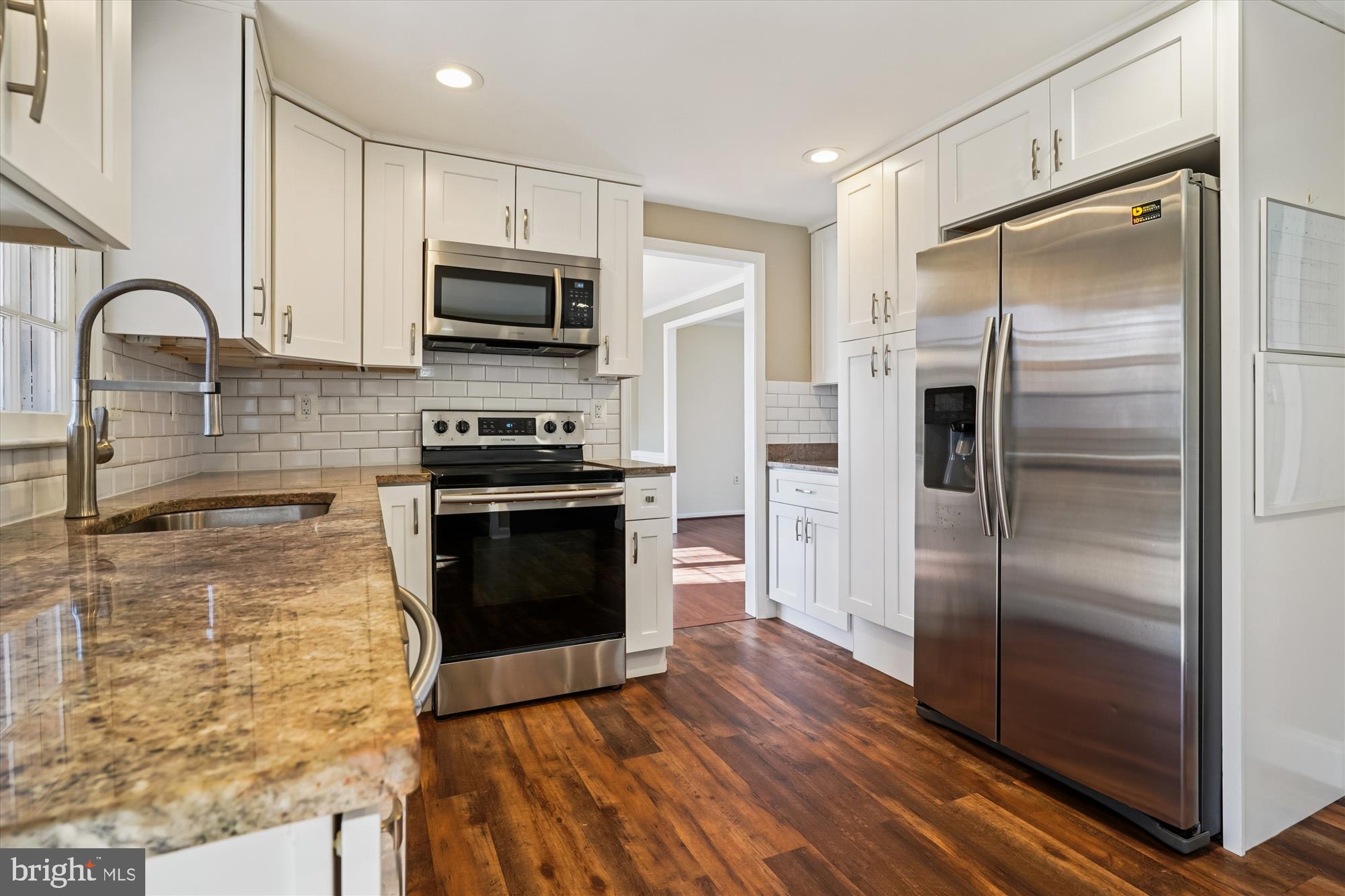 COLCHESTER HUNT - Residential