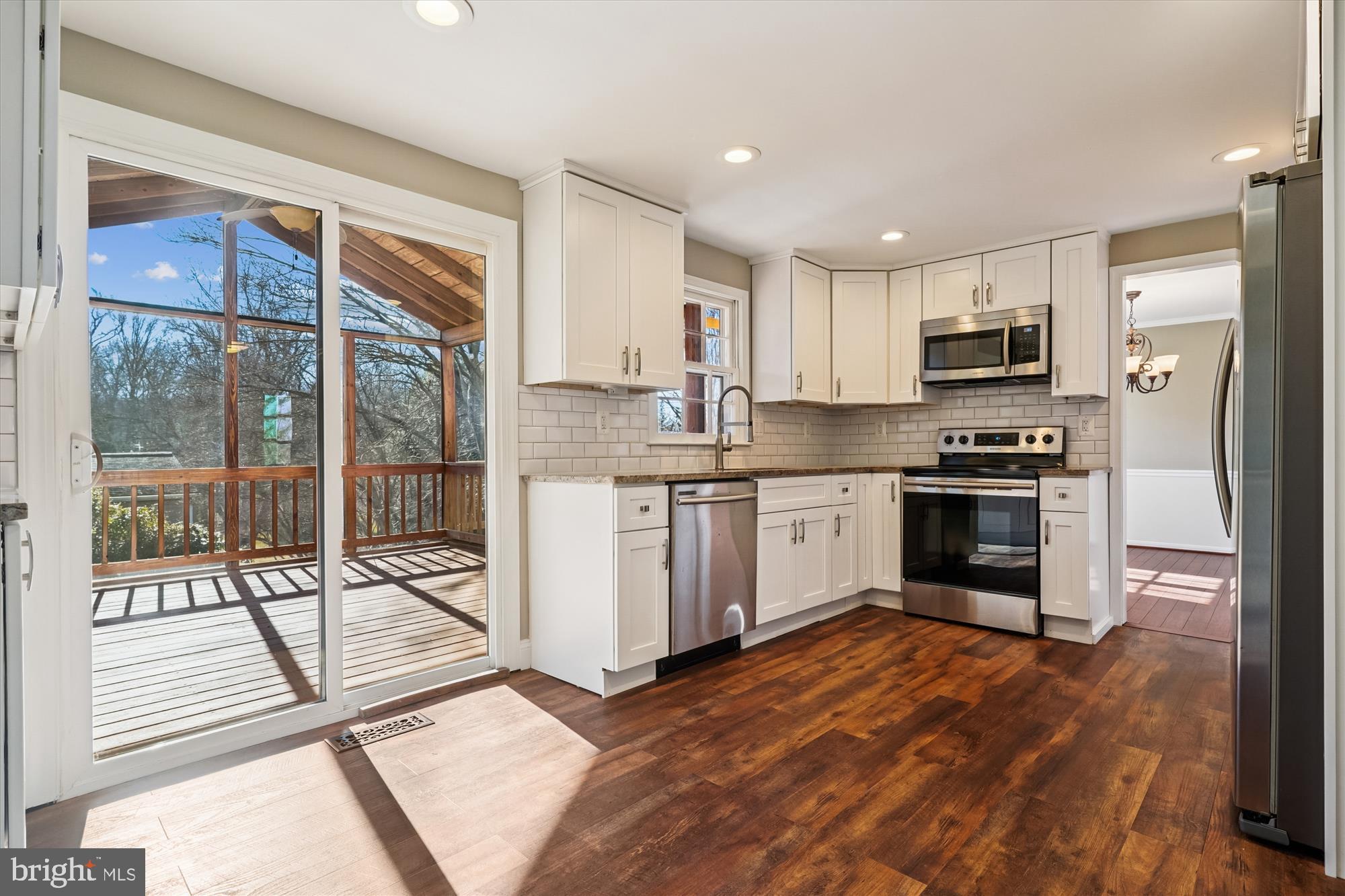 COLCHESTER HUNT - Residential