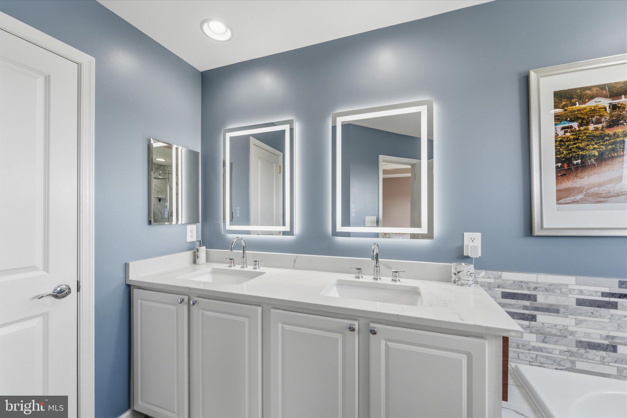 PEMBROOKE - Residential