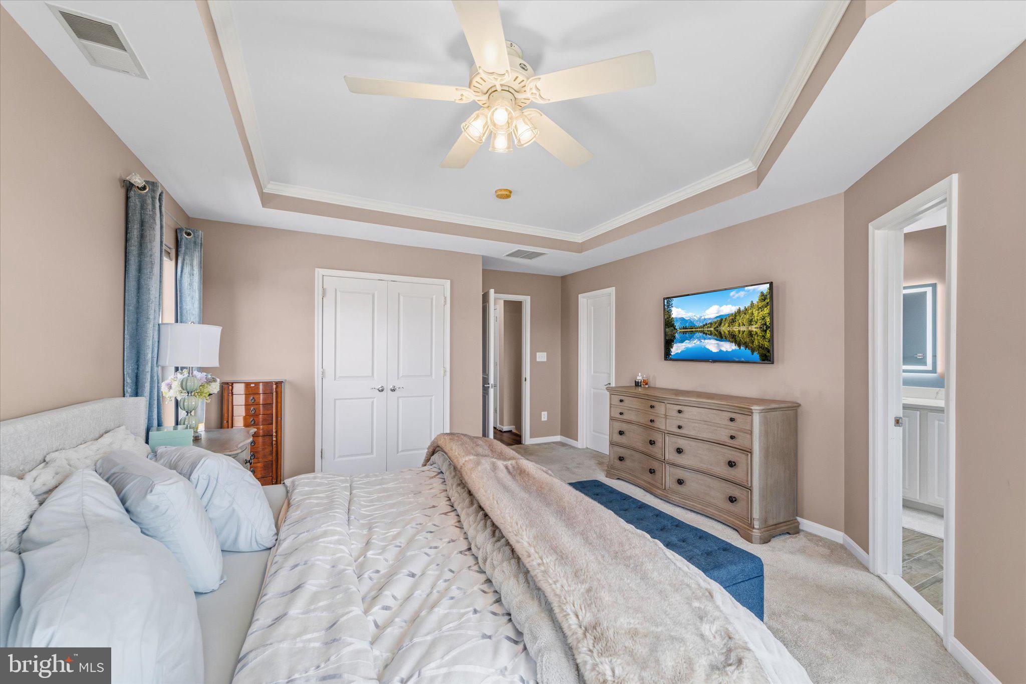 PEMBROOKE - Residential