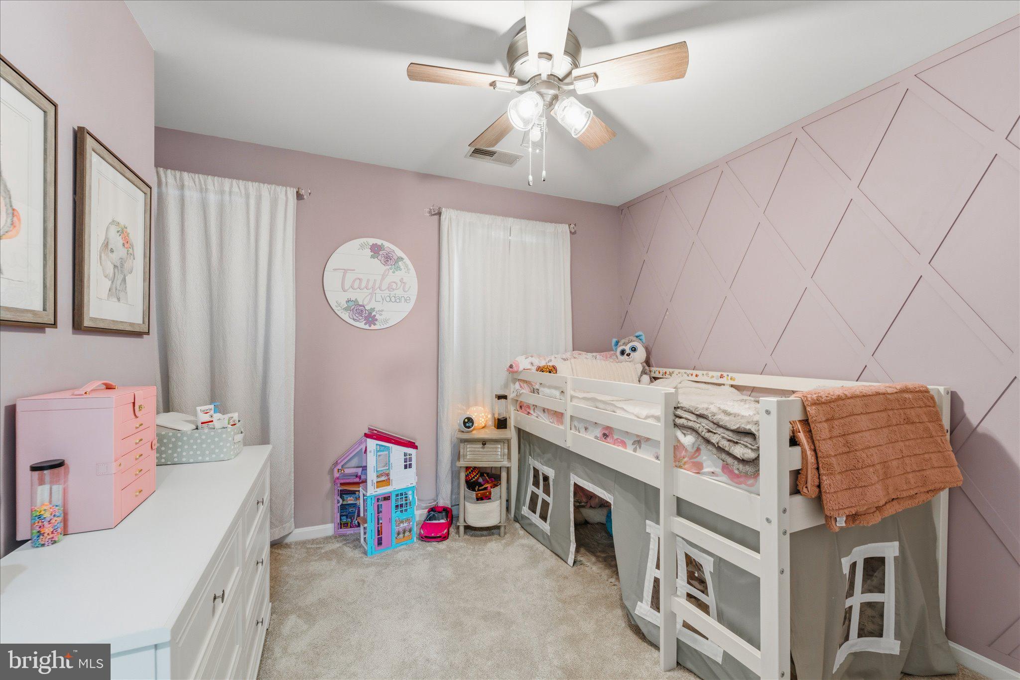 PEMBROOKE - Residential