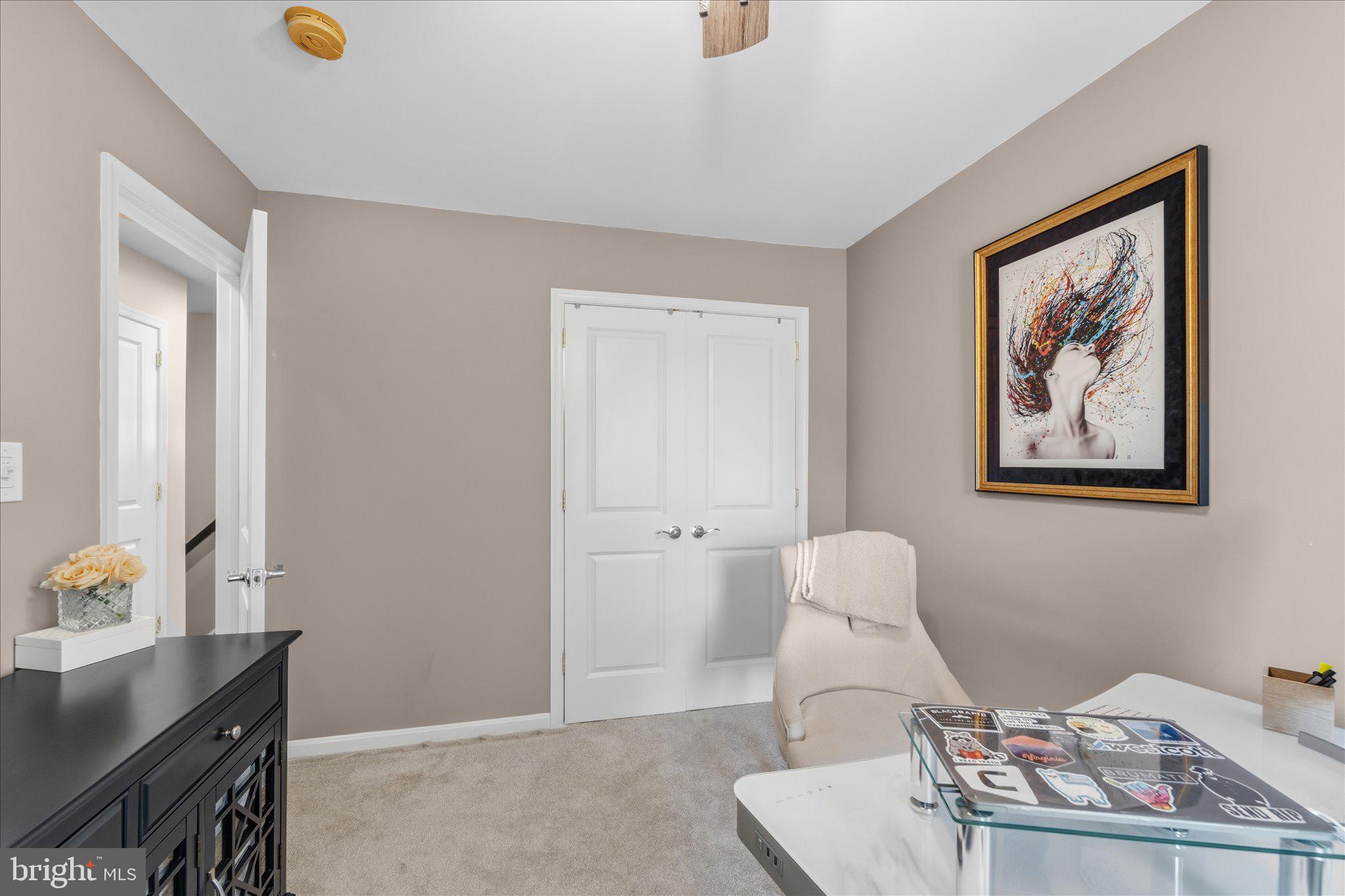 PEMBROOKE - Residential