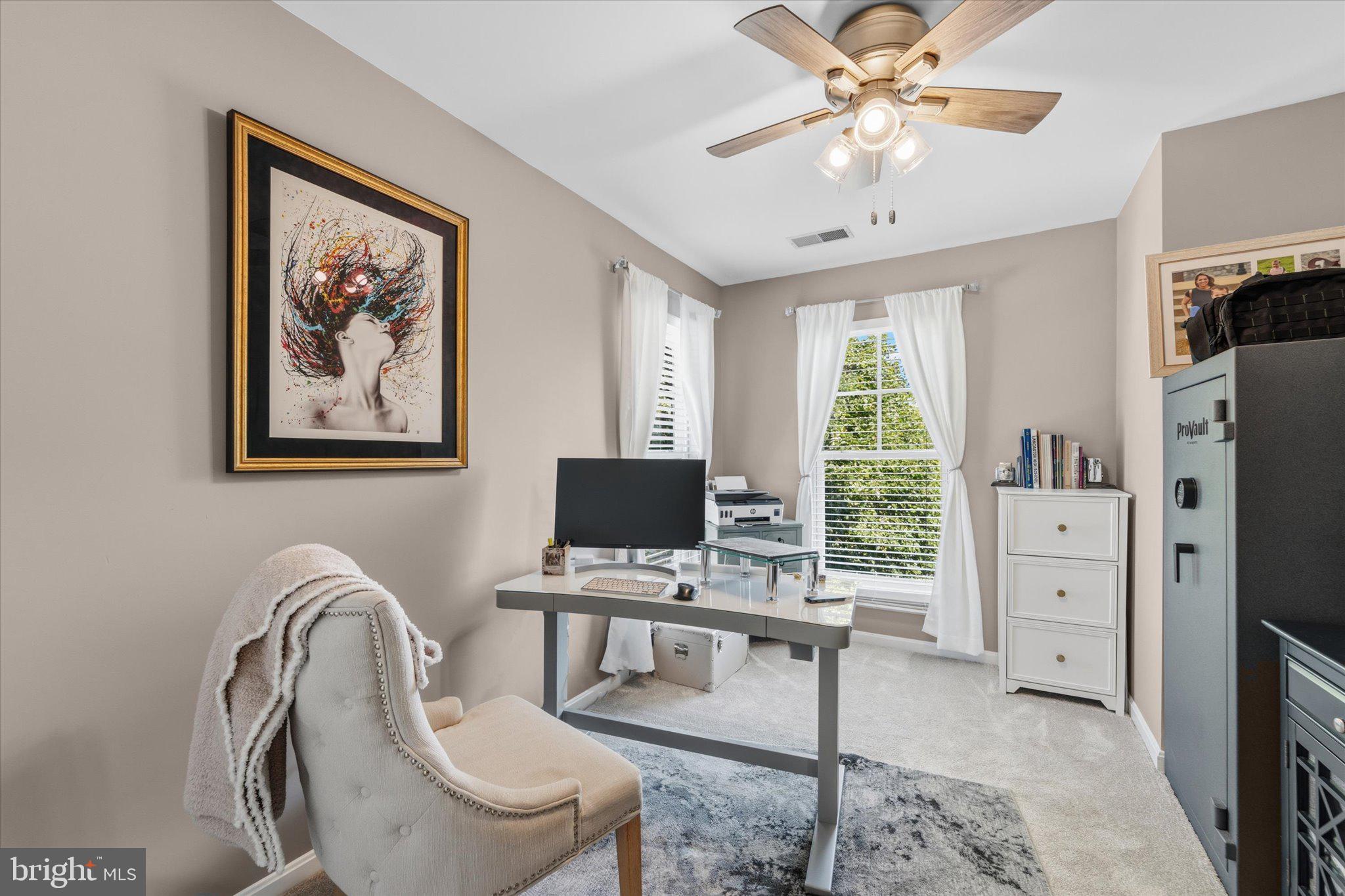 PEMBROOKE - Residential