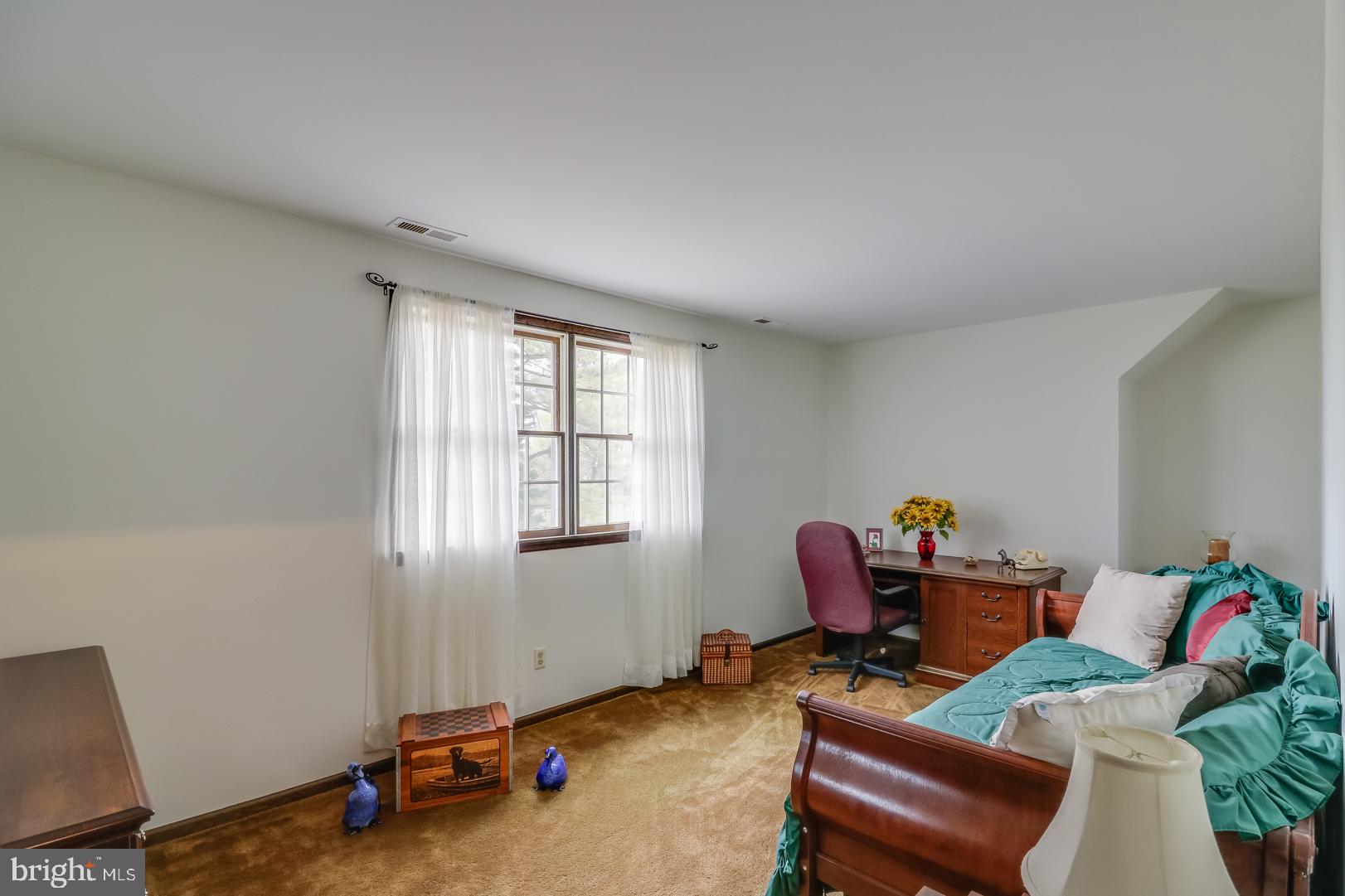 MIDDLECROFT - Residential