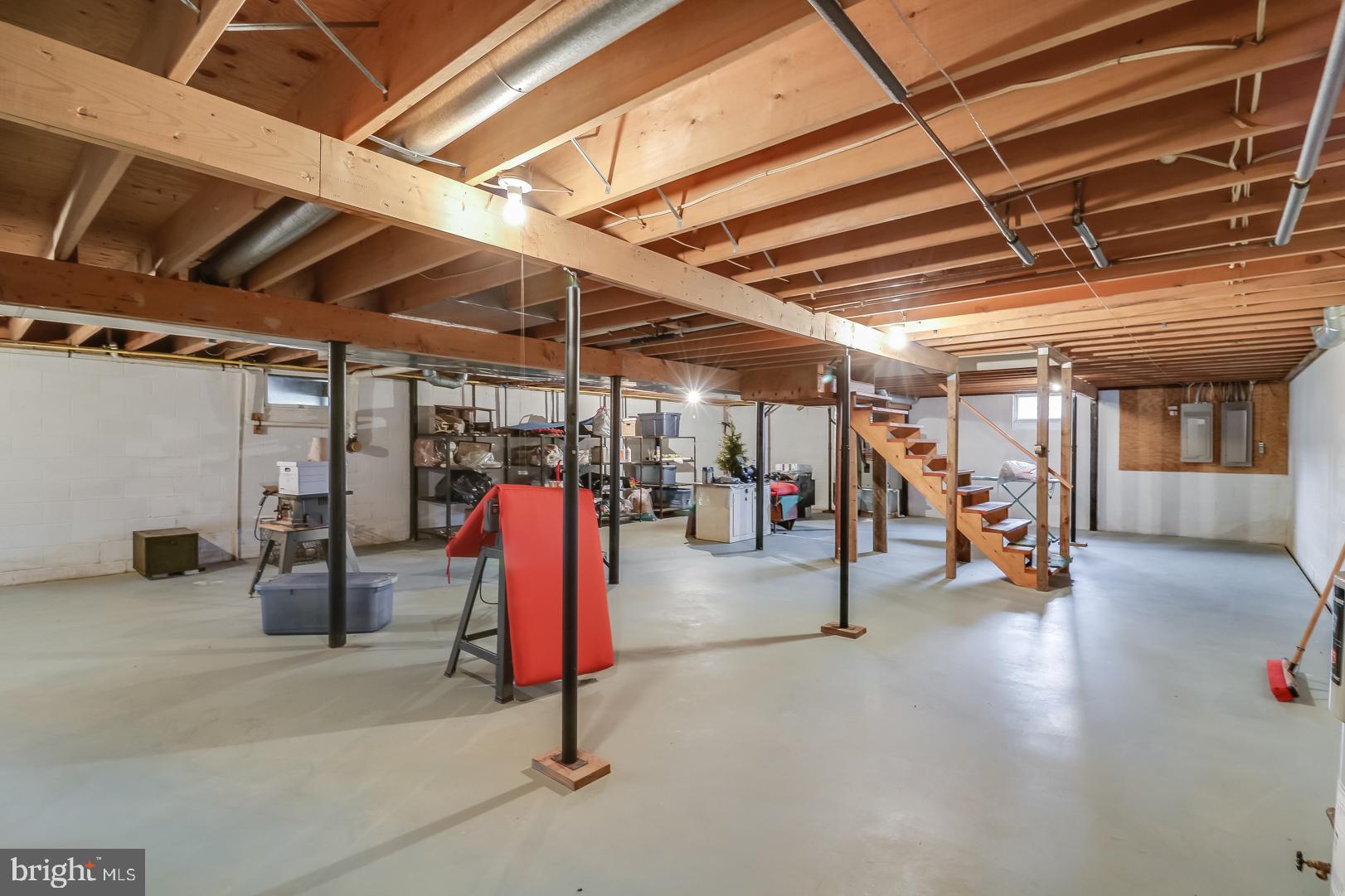 MIDDLECROFT - Residential