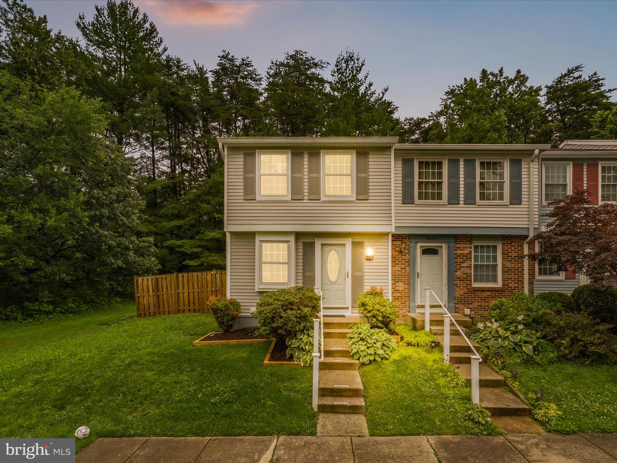 8456 ROCKY KNOB COURT