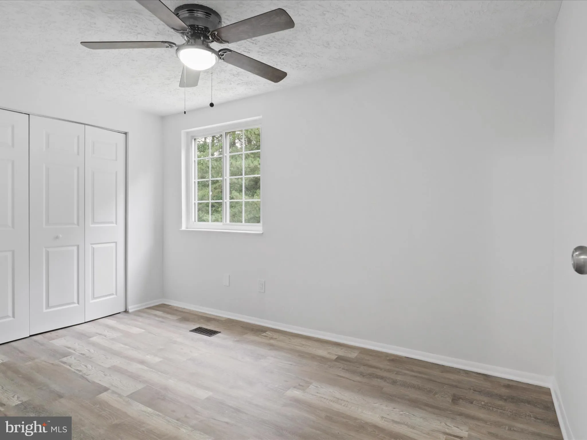 Lorton, Virginia 22079, United States, 2 Bedrooms Bedrooms, ,2 BathroomsBathrooms,Residential,Active,154120