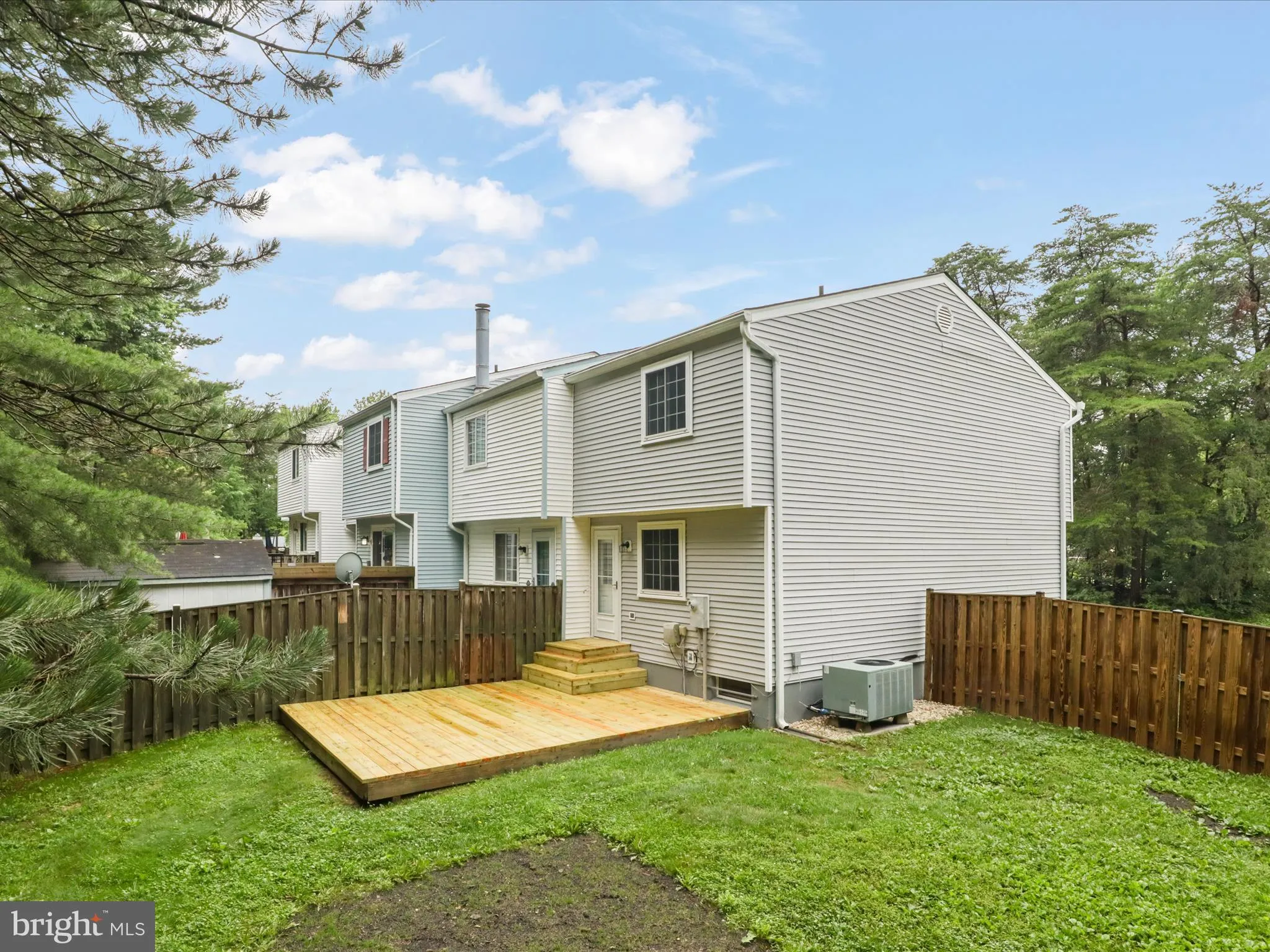 Lorton, Virginia 22079, United States, 2 Bedrooms Bedrooms, ,2 BathroomsBathrooms,Residential,Active,154120