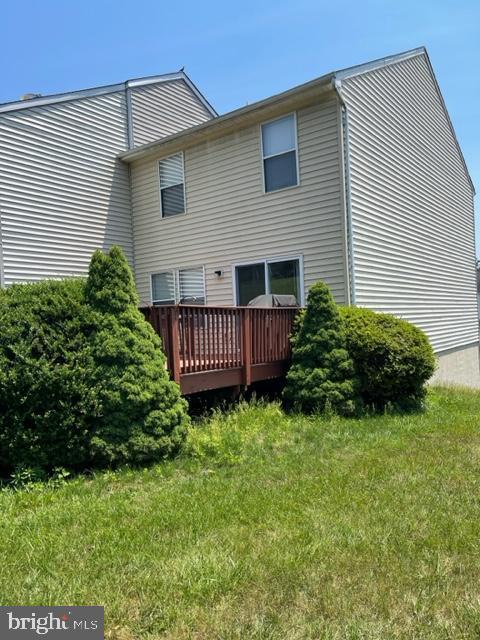 RIVER MILLS - Residential Lease