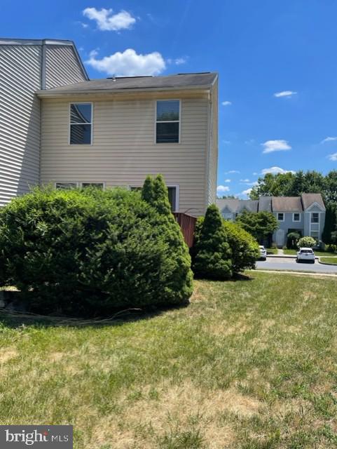 RIVER MILLS - Residential Lease