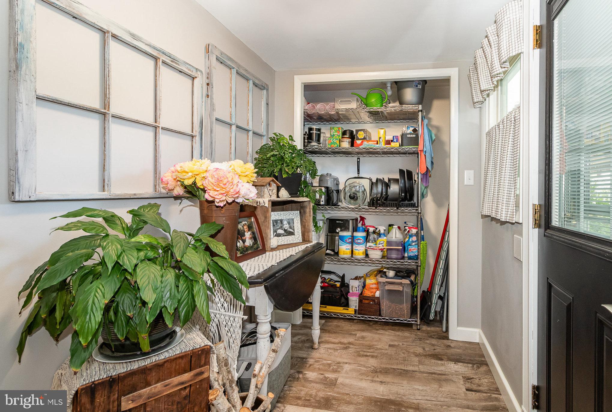 ELIZABETHVILLE BOROUGH - Residential