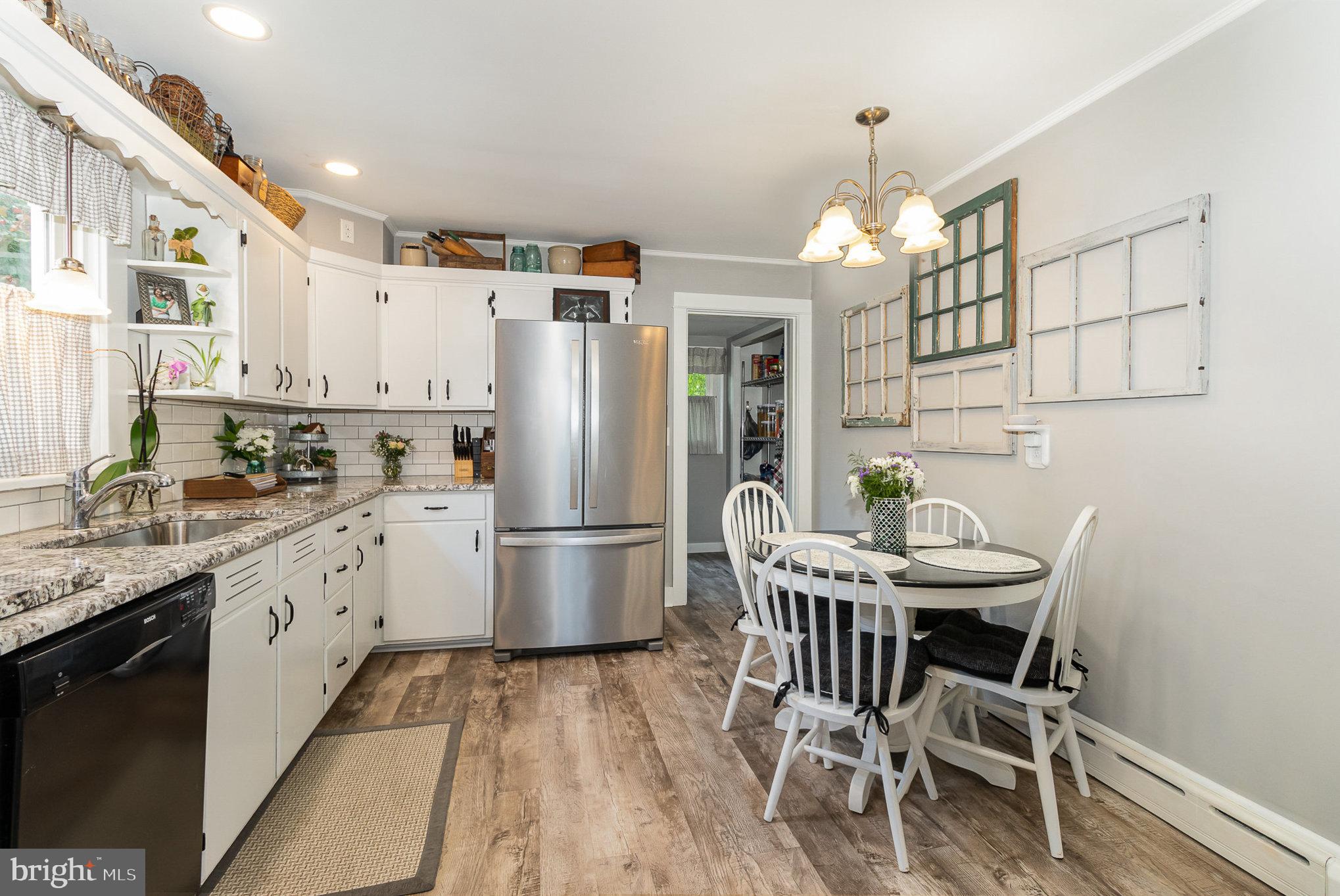 ELIZABETHVILLE BOROUGH - Residential