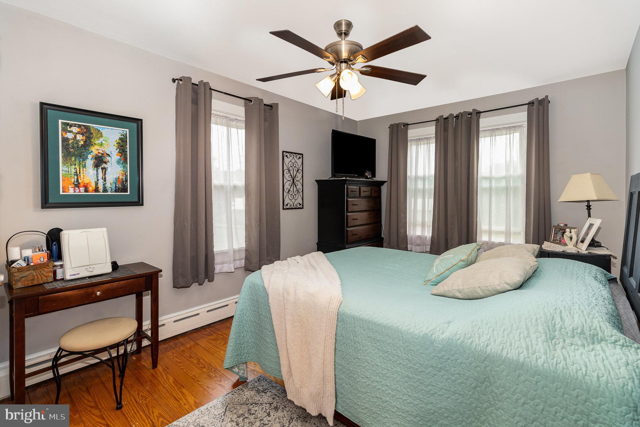 ELIZABETHVILLE BOROUGH - Residential