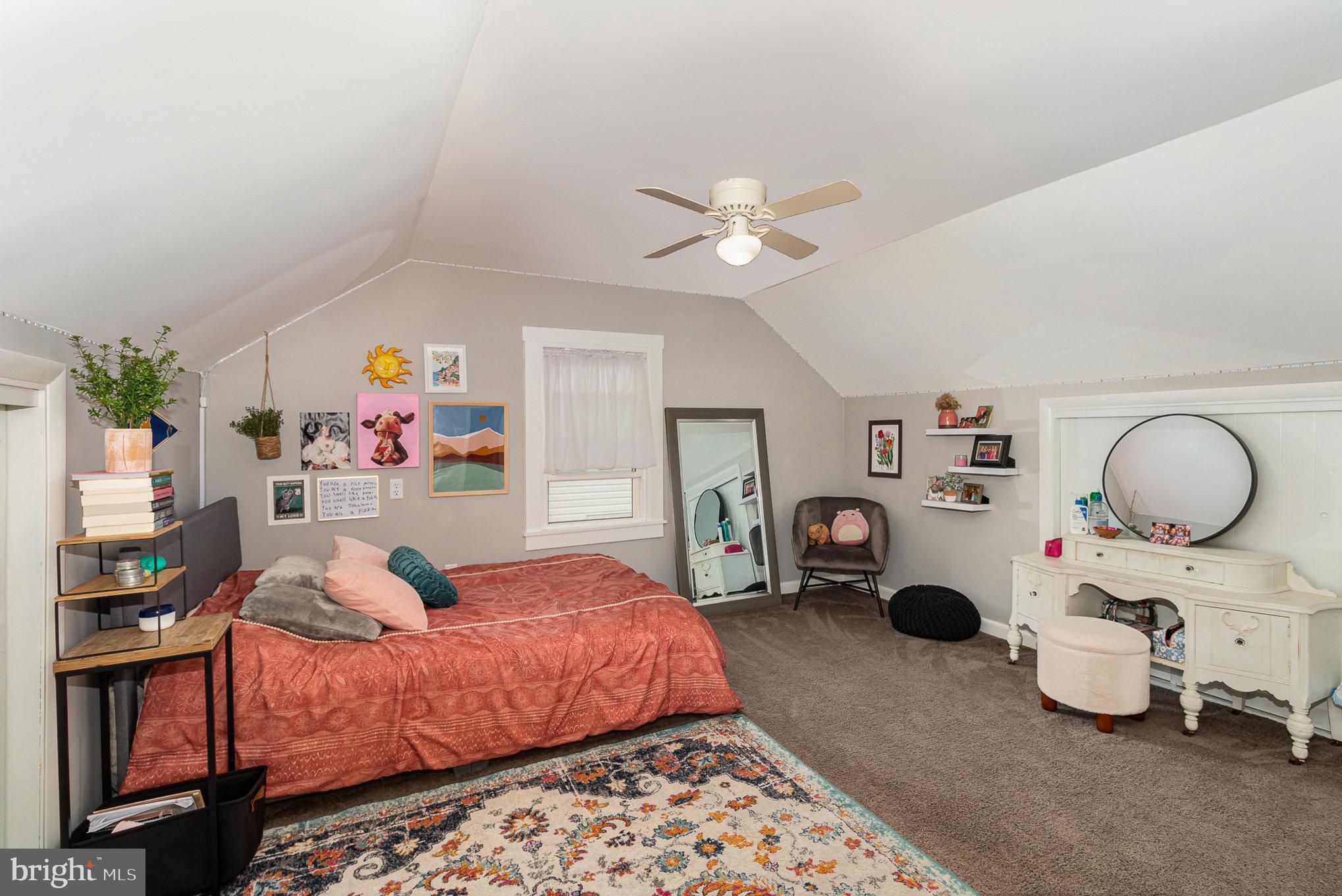 ELIZABETHVILLE BOROUGH - Residential