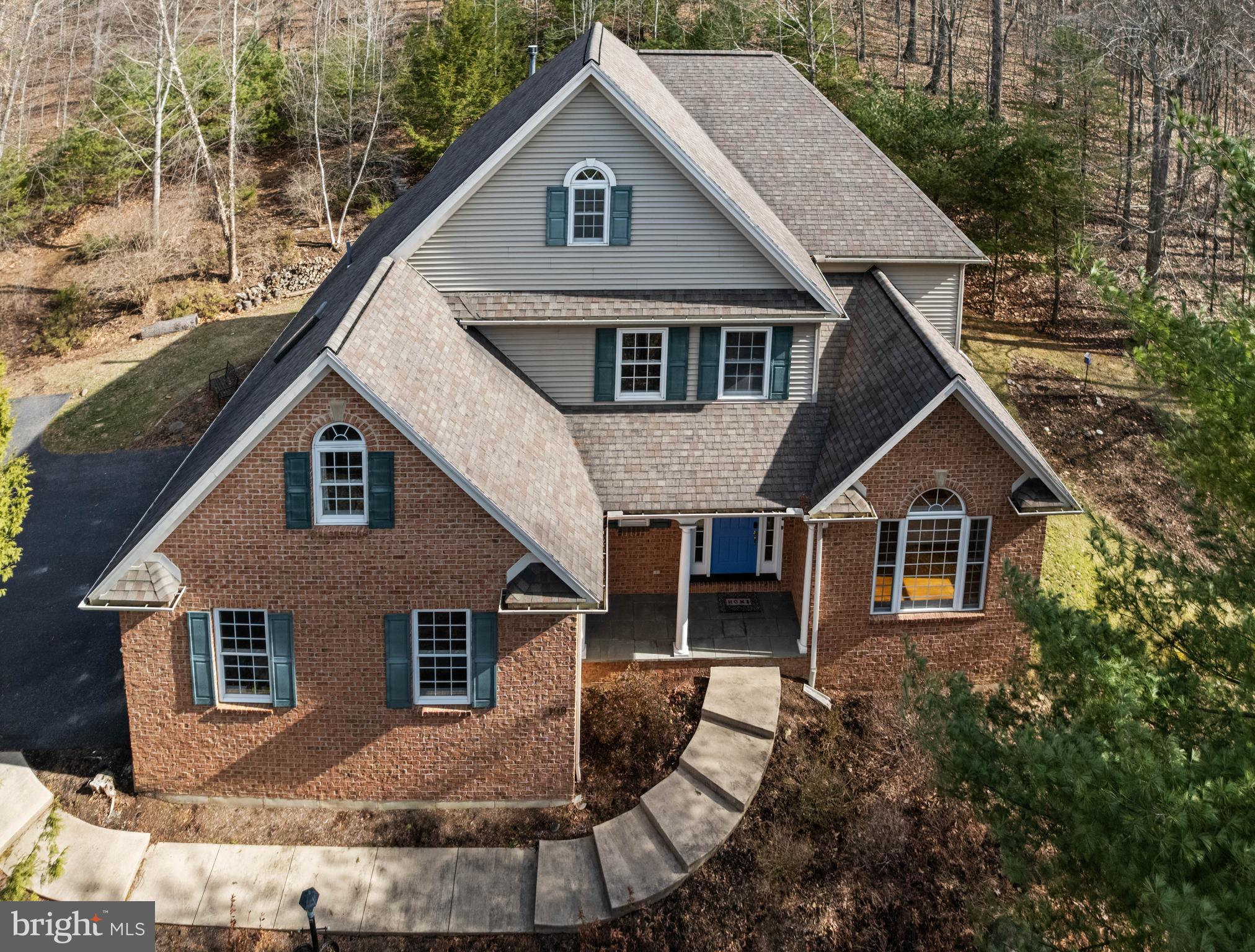 CEDAR CLIFF - Residential