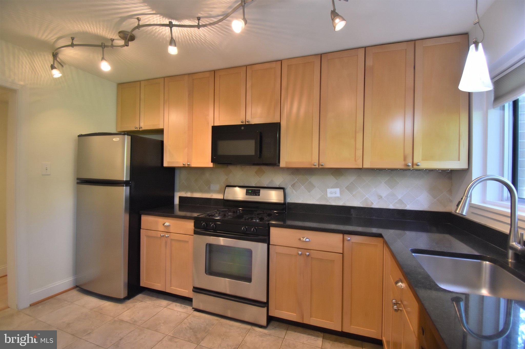 10650 WEYMOUTH STREET 103