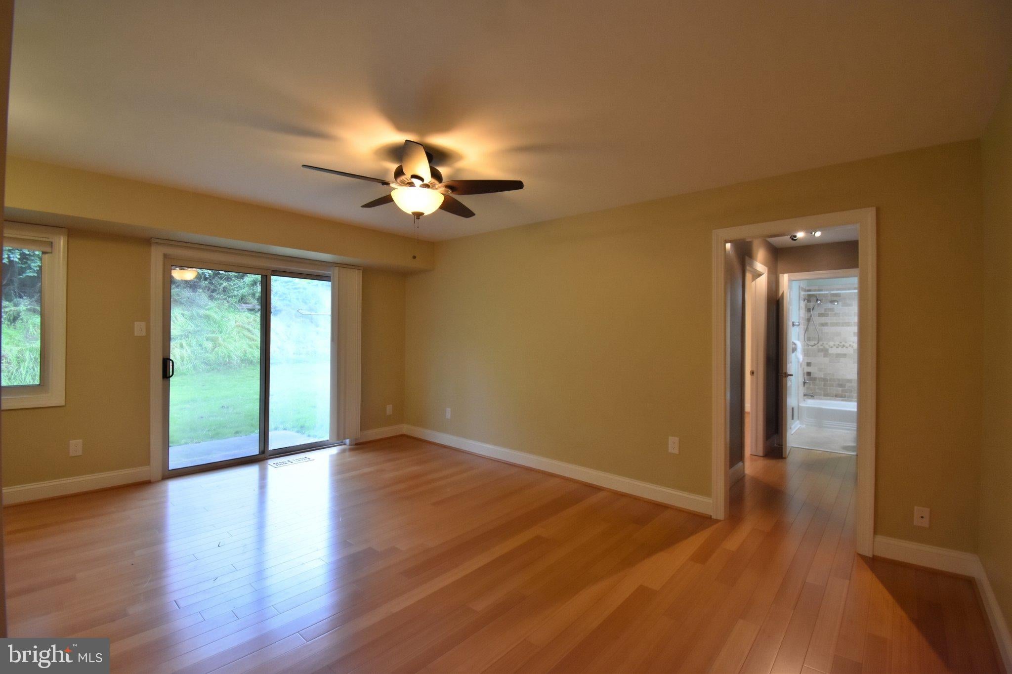10650 WEYMOUTH STREET 103