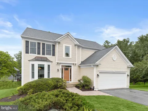 4611 Isaac Drive, Ellicott City, MD MLS: MDHW2052680