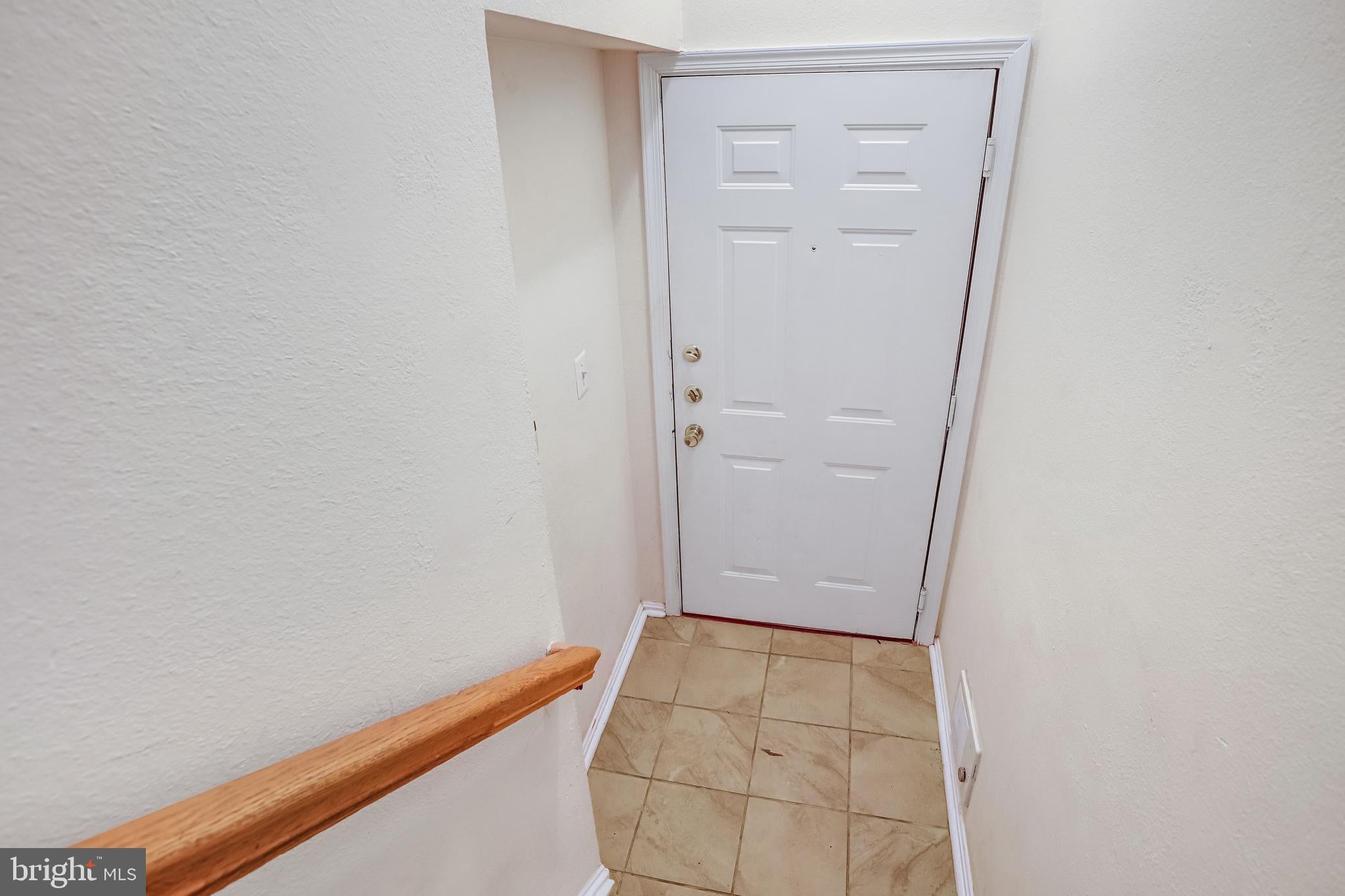2433 COOPERS BRANCH COURT
