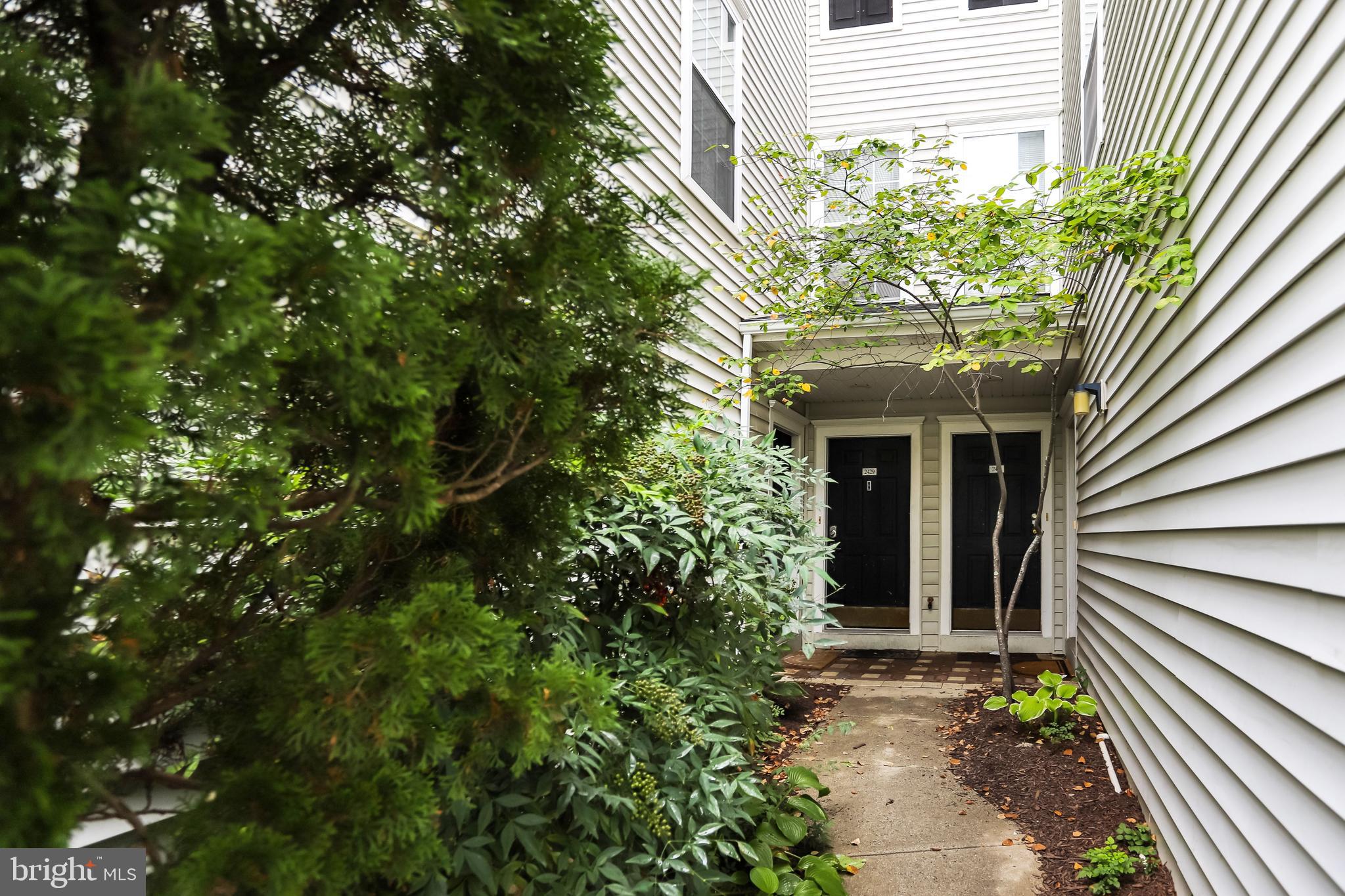 2433 COOPERS BRANCH COURT
