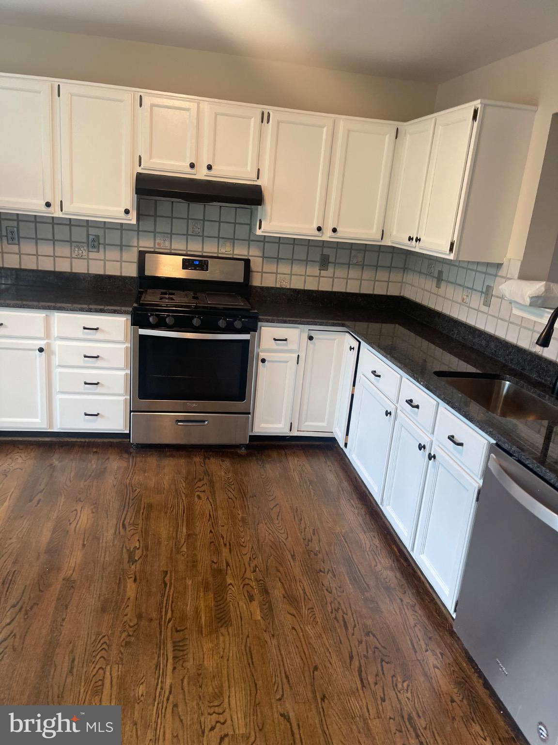 BALLENGER CREEK - Residential Lease