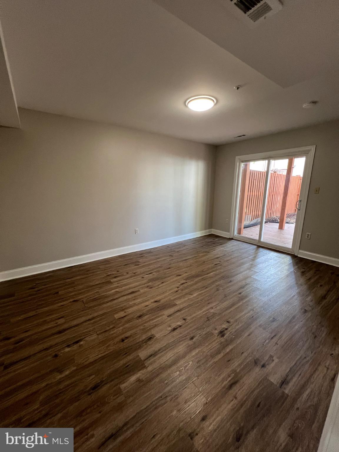 BALLENGER CREEK - Residential Lease