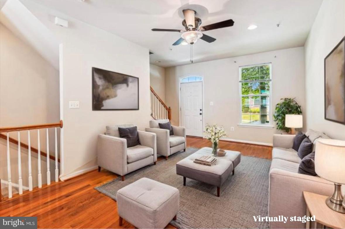 HOWARD SQUARE - Residential Lease