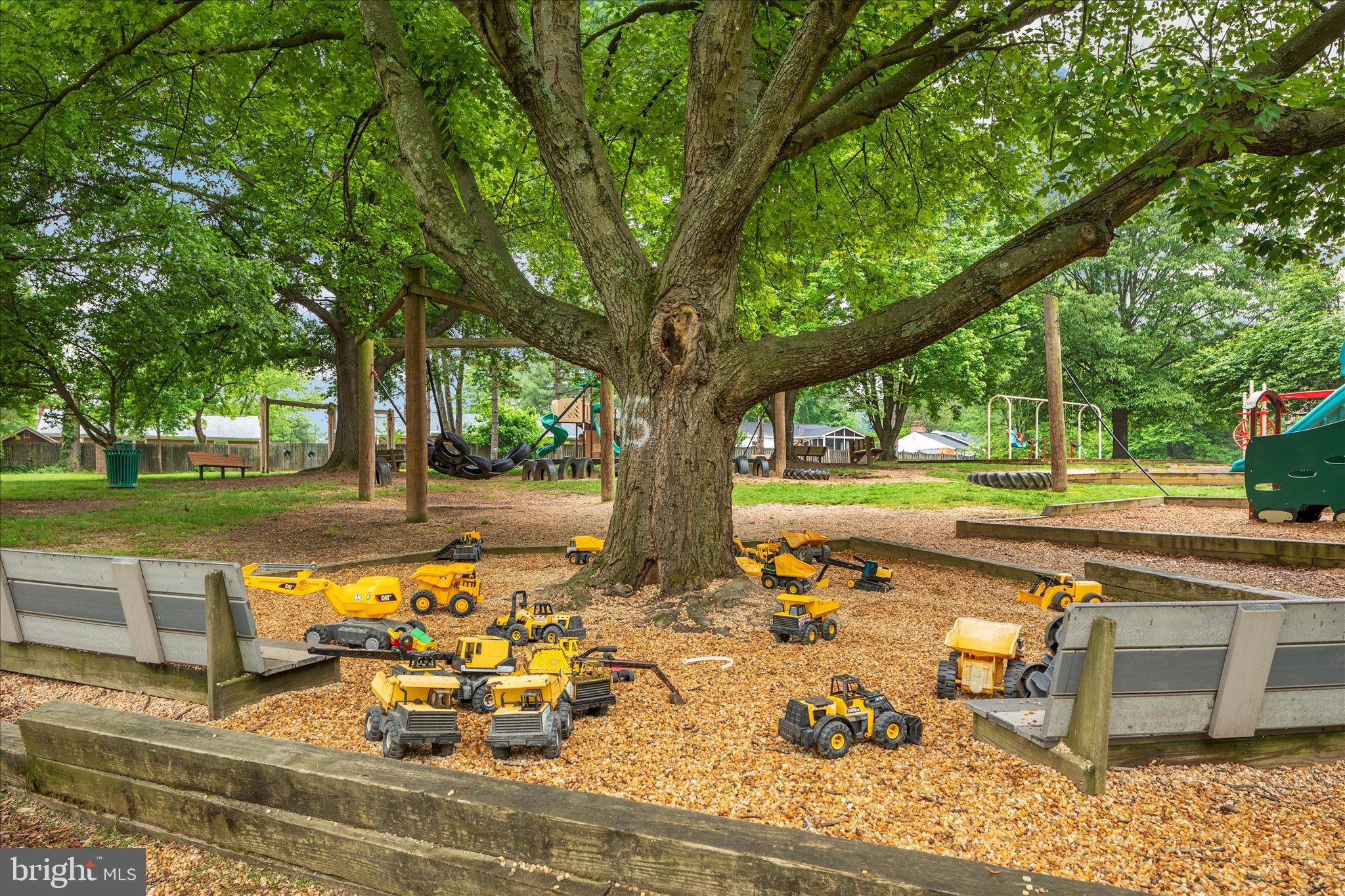 HARMONY VISTA - Residential