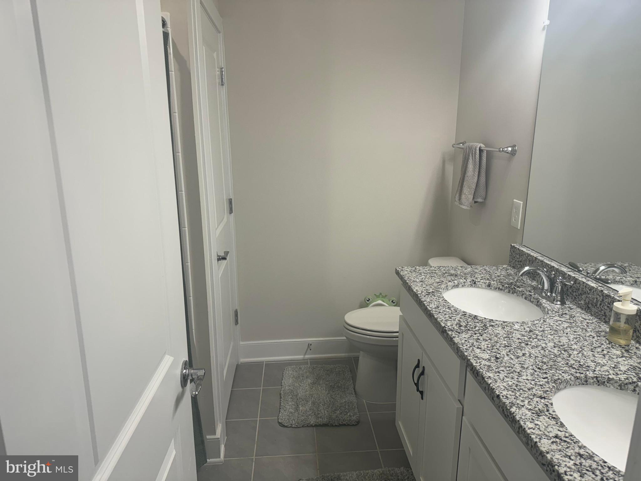 POTOMAC SHORES - Residential