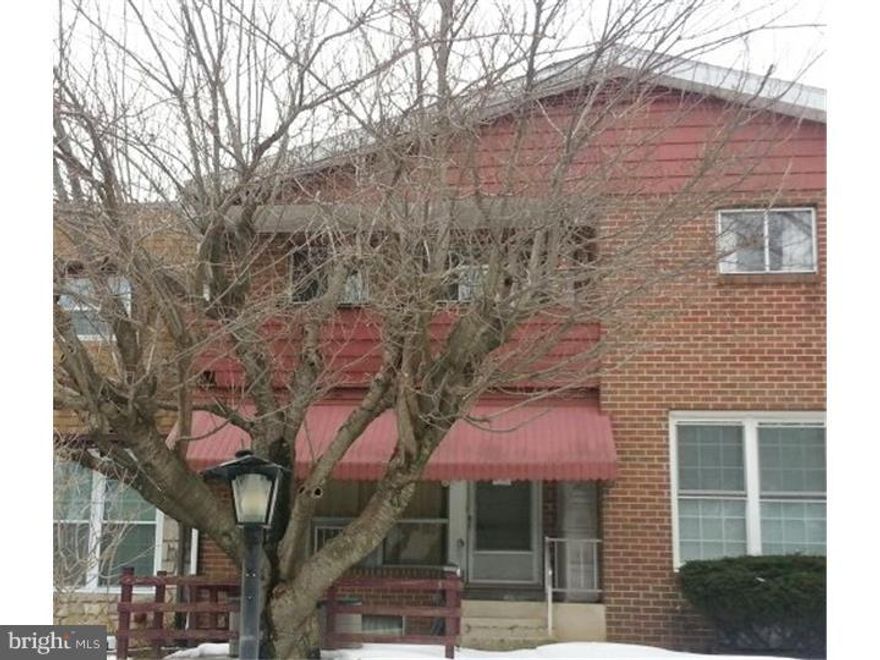 Welcome home... with your vision and a little elbow grease, this Kenhorst property could be fantastic once again.  Finished basement, eat in kitchen, plus a formal dining room.  There is unlimited potential!  Property being sold as is, no SDS, corporate addendums apply.  Buyer is responsible for any municipal inspections/repairs as required.  This is not a drive by, call today.