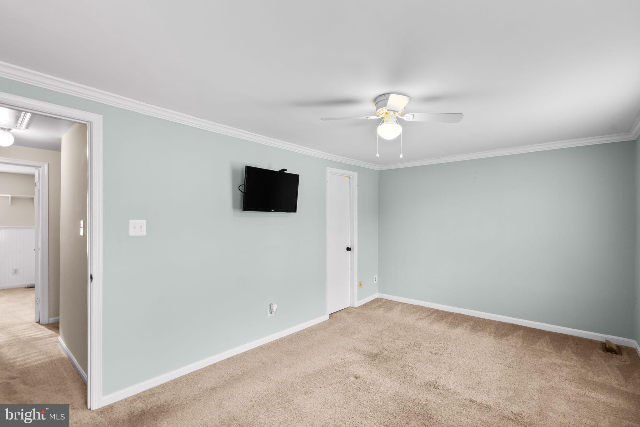 POTOMAC CHASE - Residential