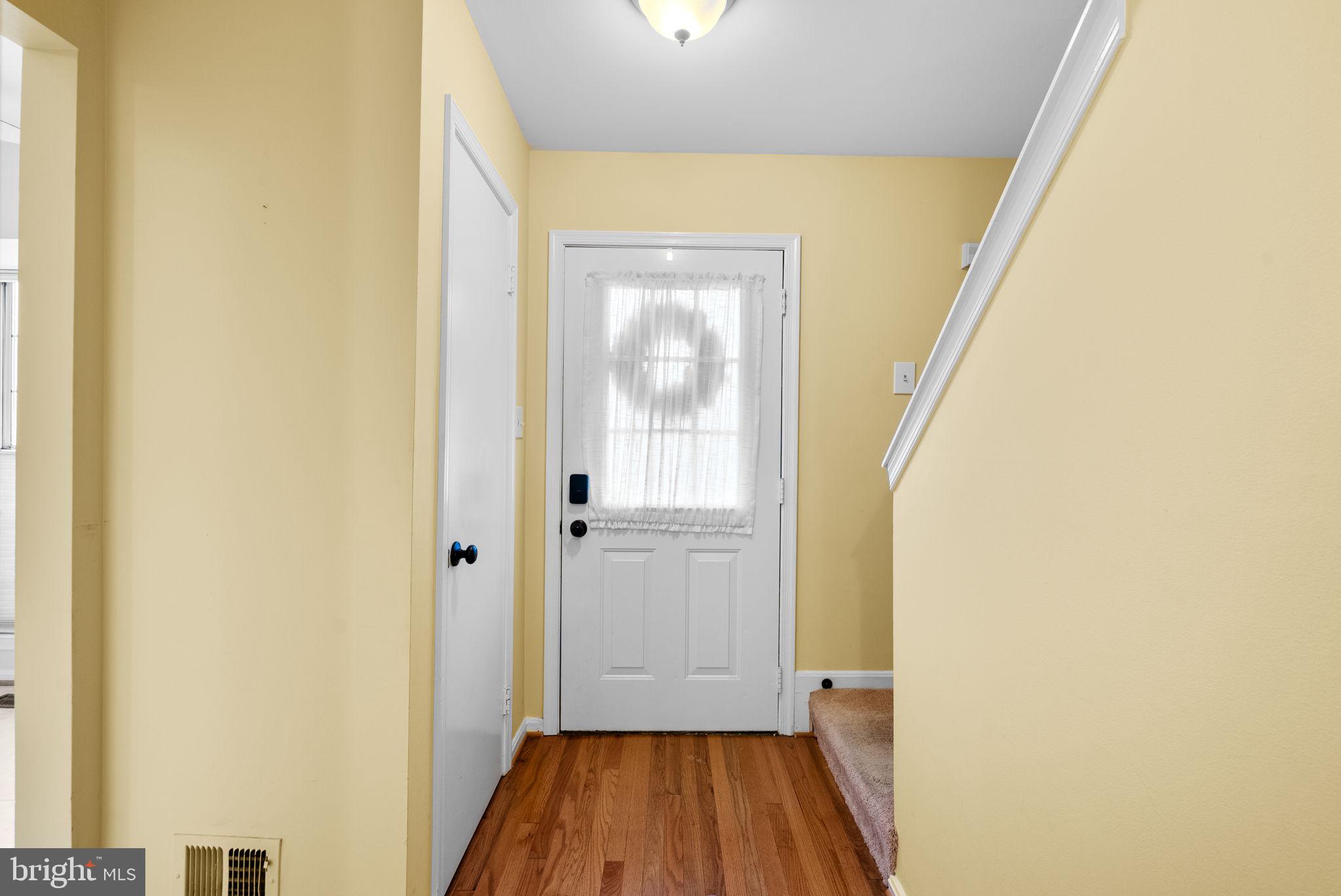 POTOMAC CHASE - Residential