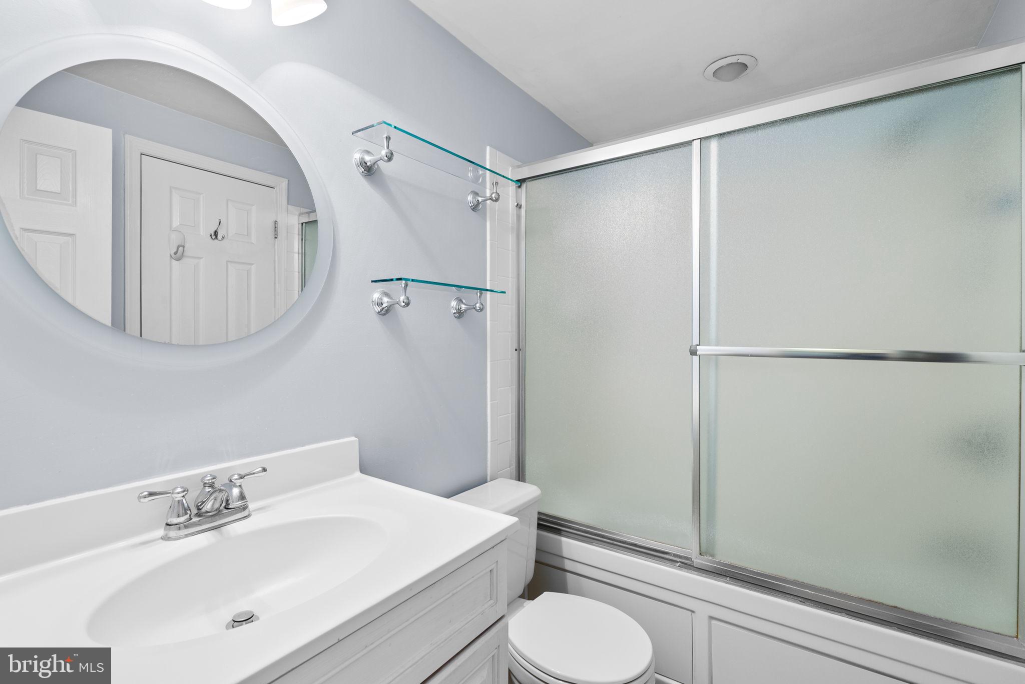 POTOMAC CHASE - Residential