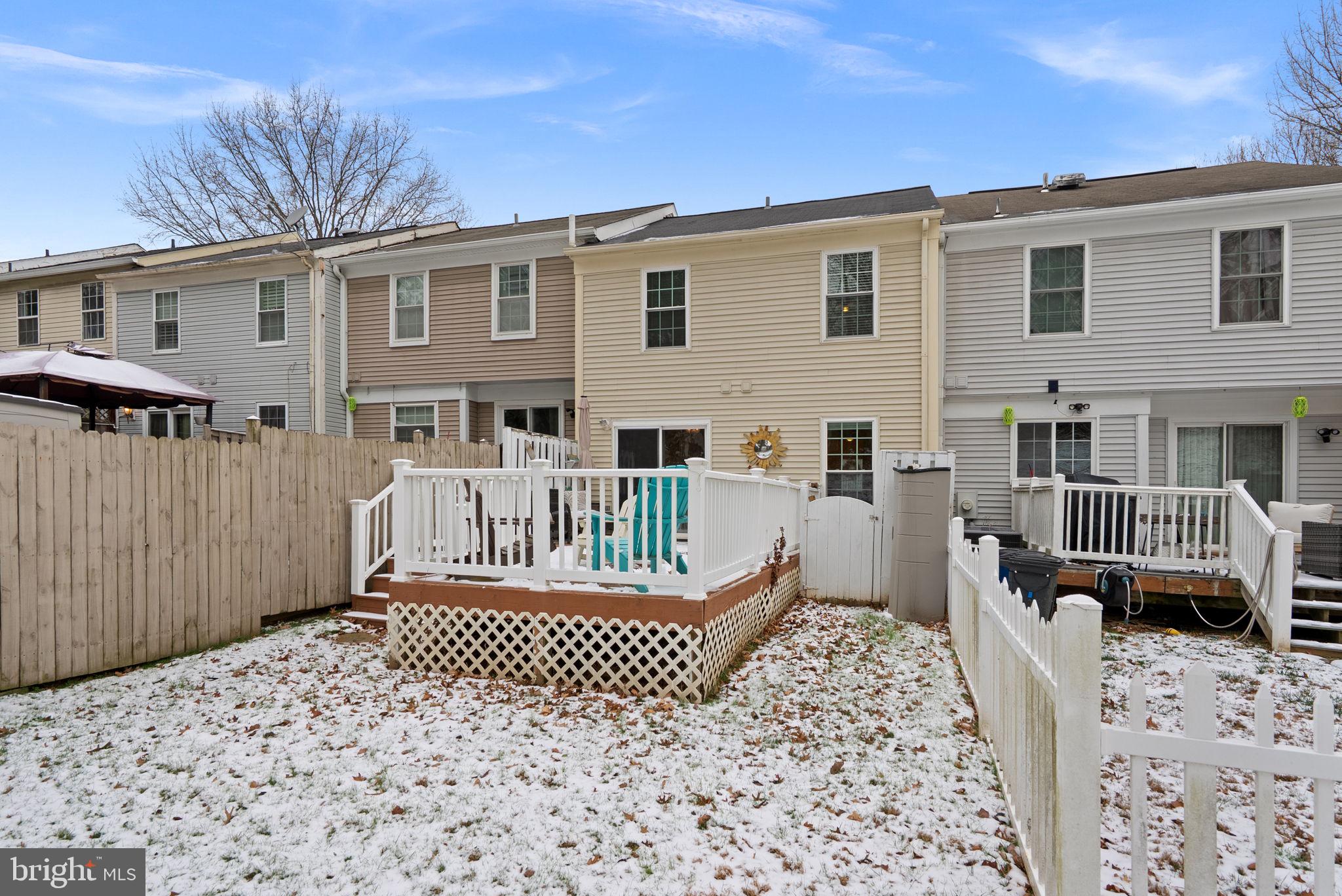 POTOMAC CHASE - Residential