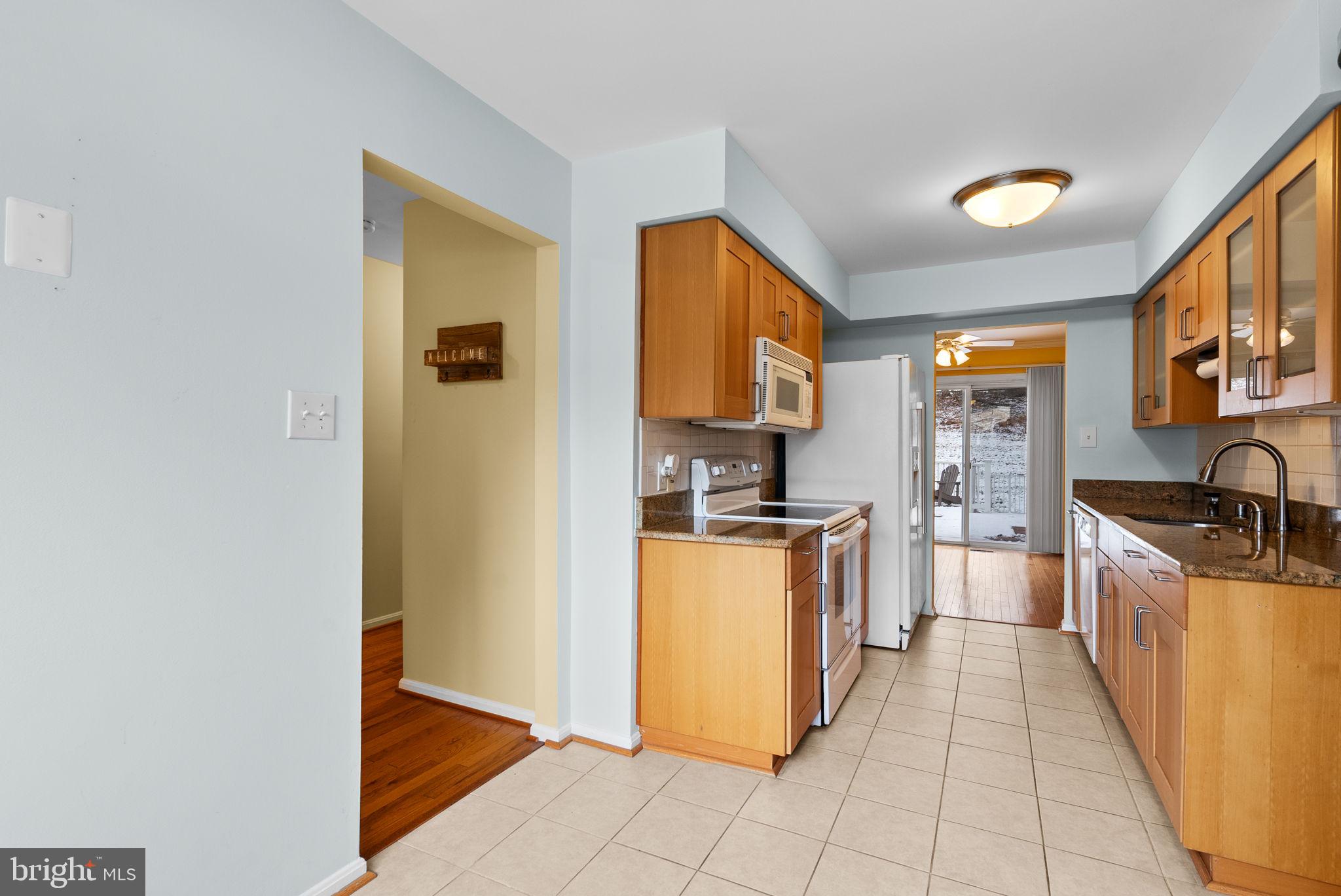 POTOMAC CHASE - Residential