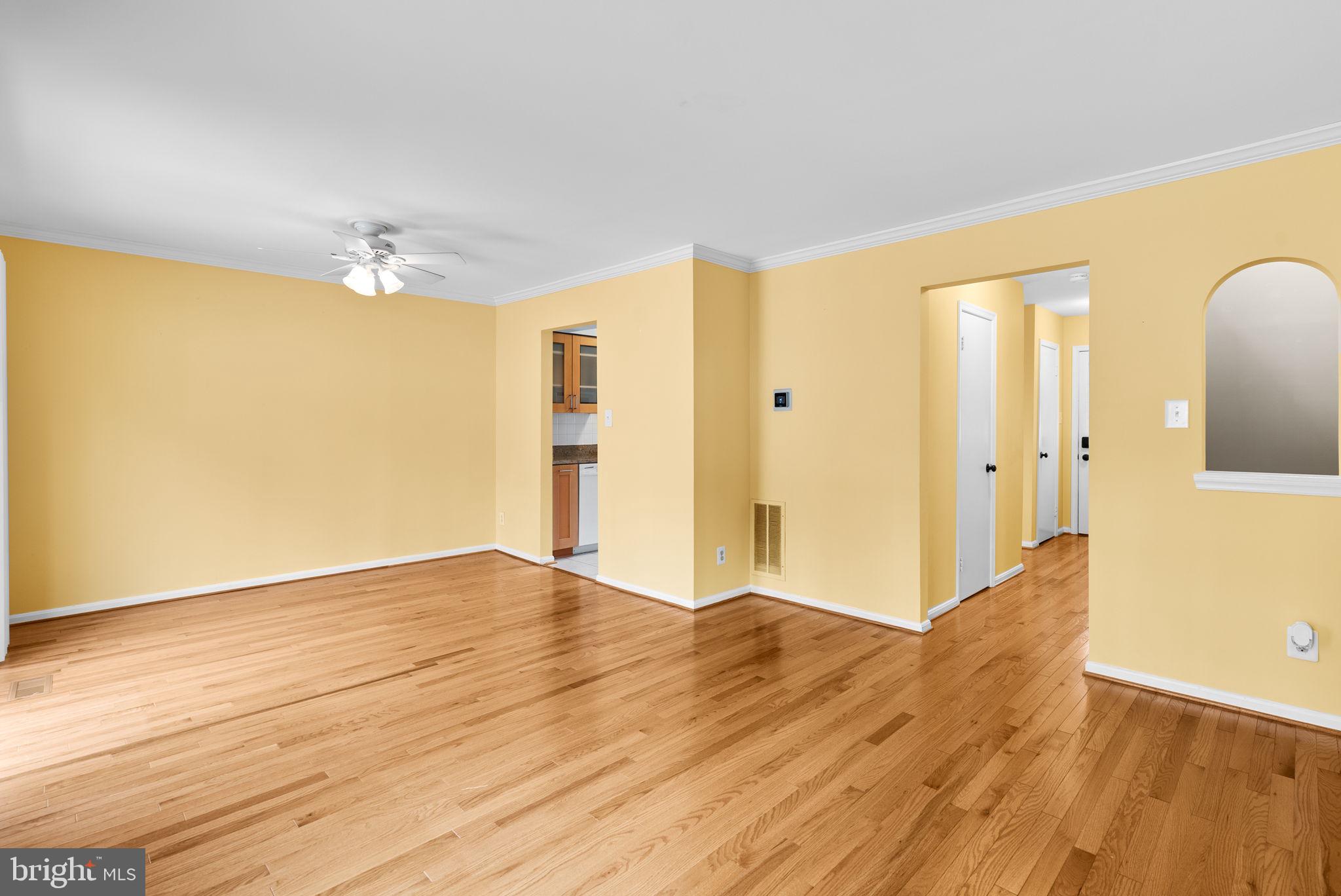 POTOMAC CHASE - Residential