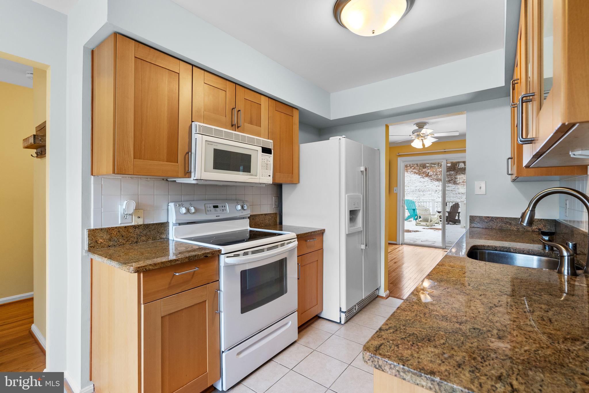 POTOMAC CHASE - Residential