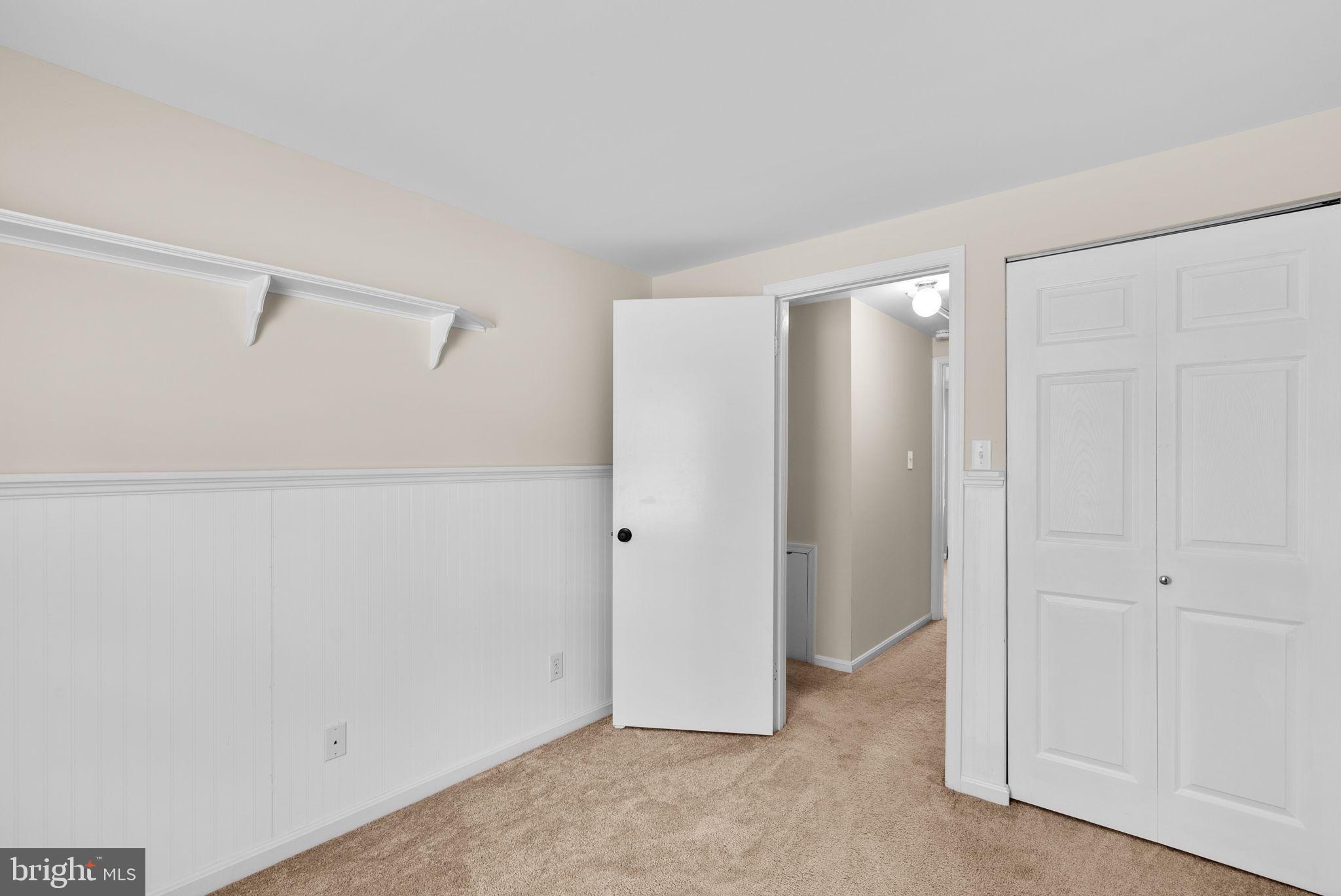 POTOMAC CHASE - Residential