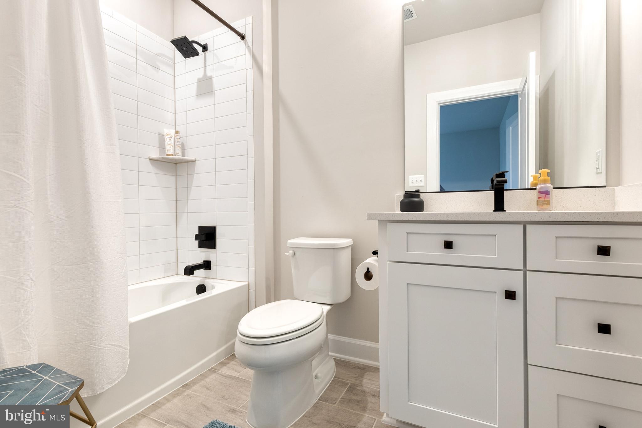 CEDAR CREEK - Residential