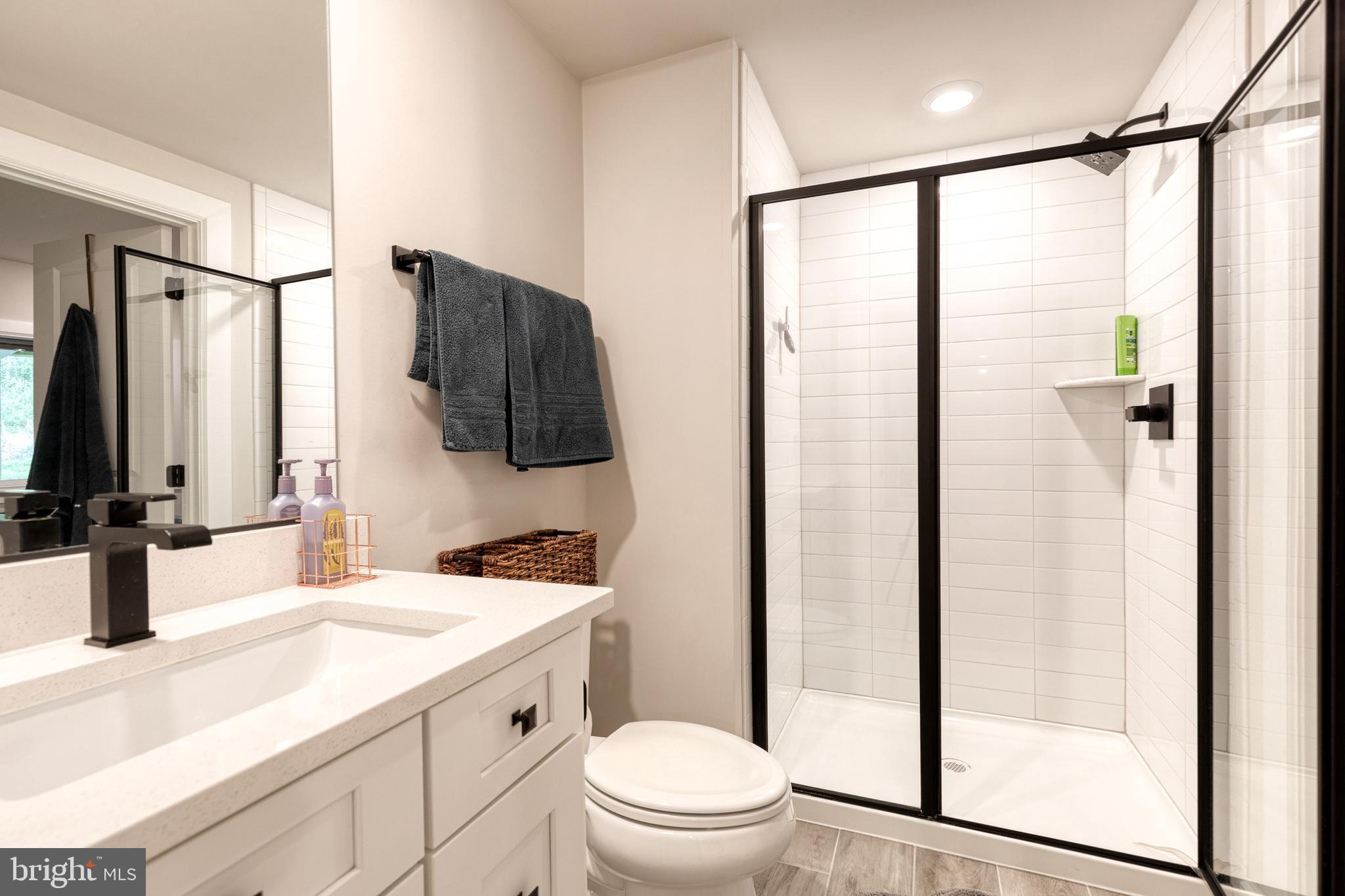 CEDAR CREEK - Residential