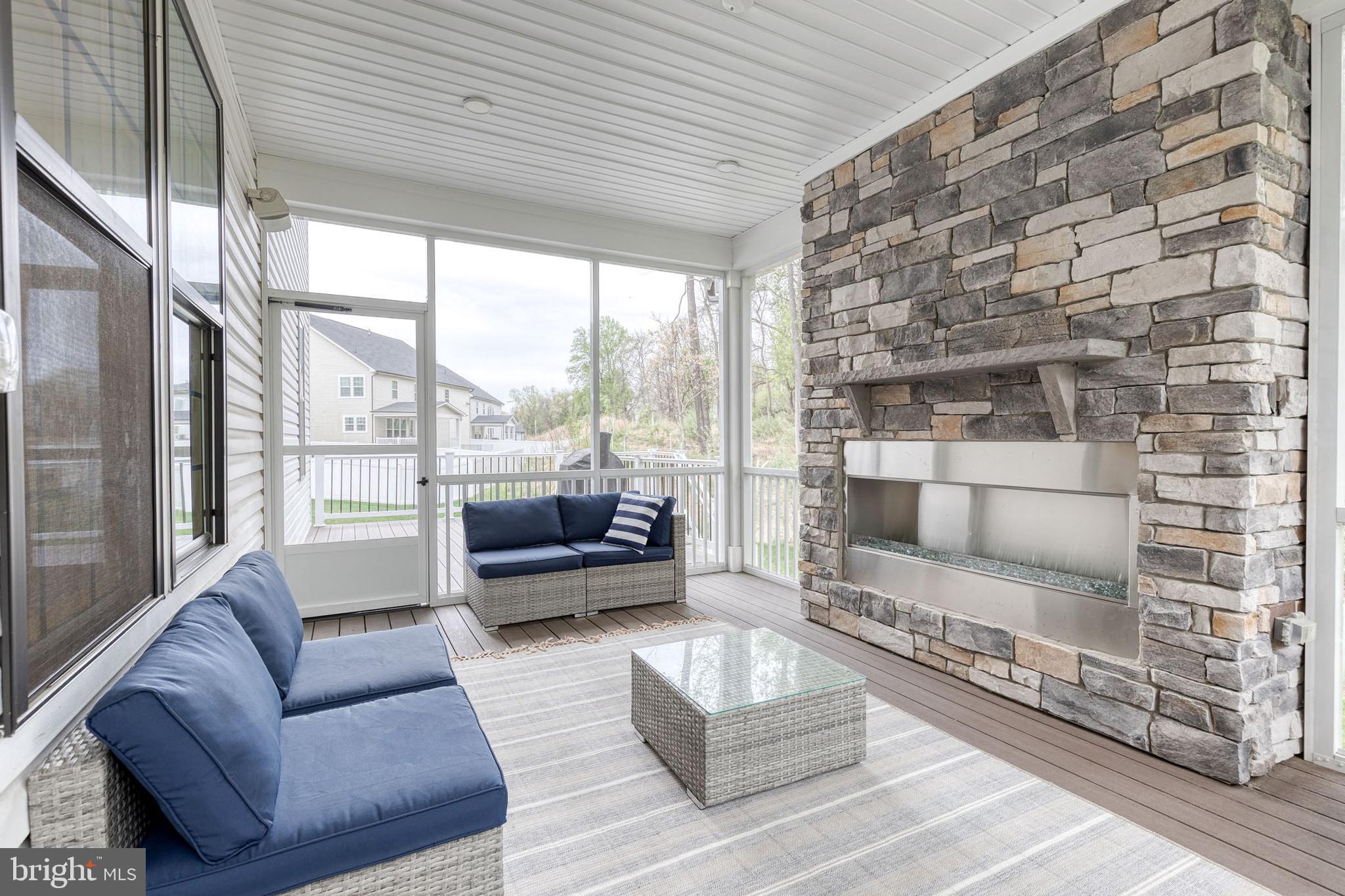 CEDAR CREEK - Residential