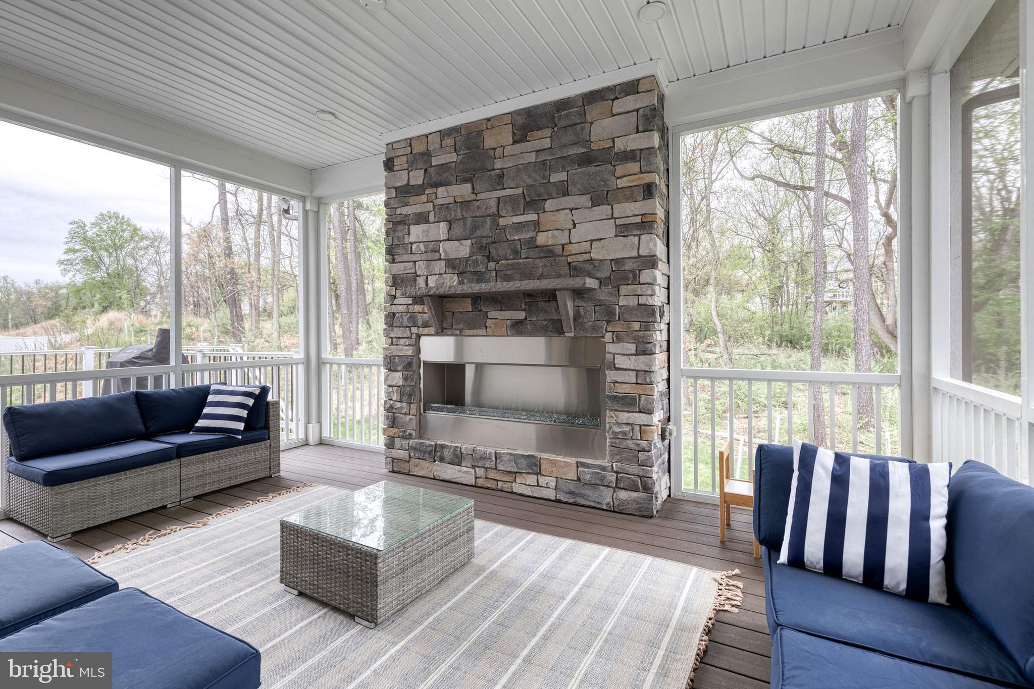 CEDAR CREEK - Residential