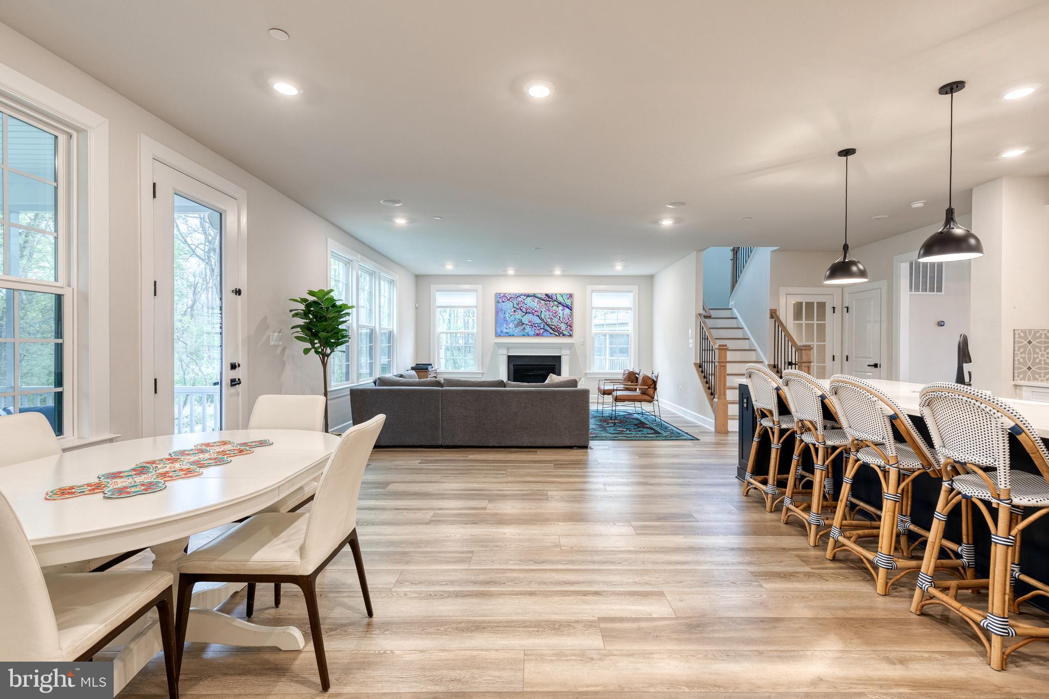 CEDAR CREEK - Residential