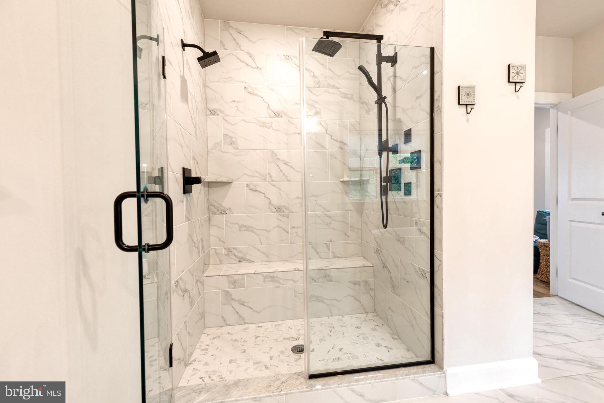 CEDAR CREEK - Residential