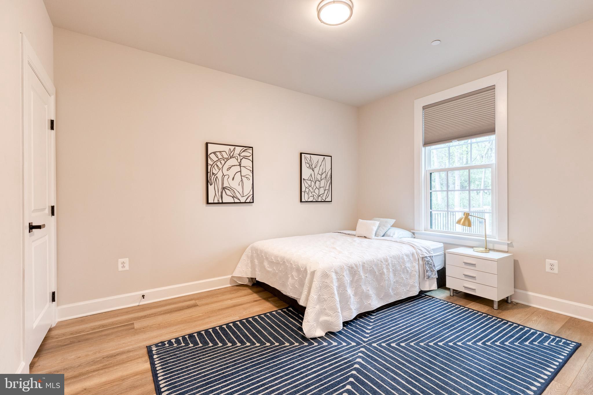 CEDAR CREEK - Residential