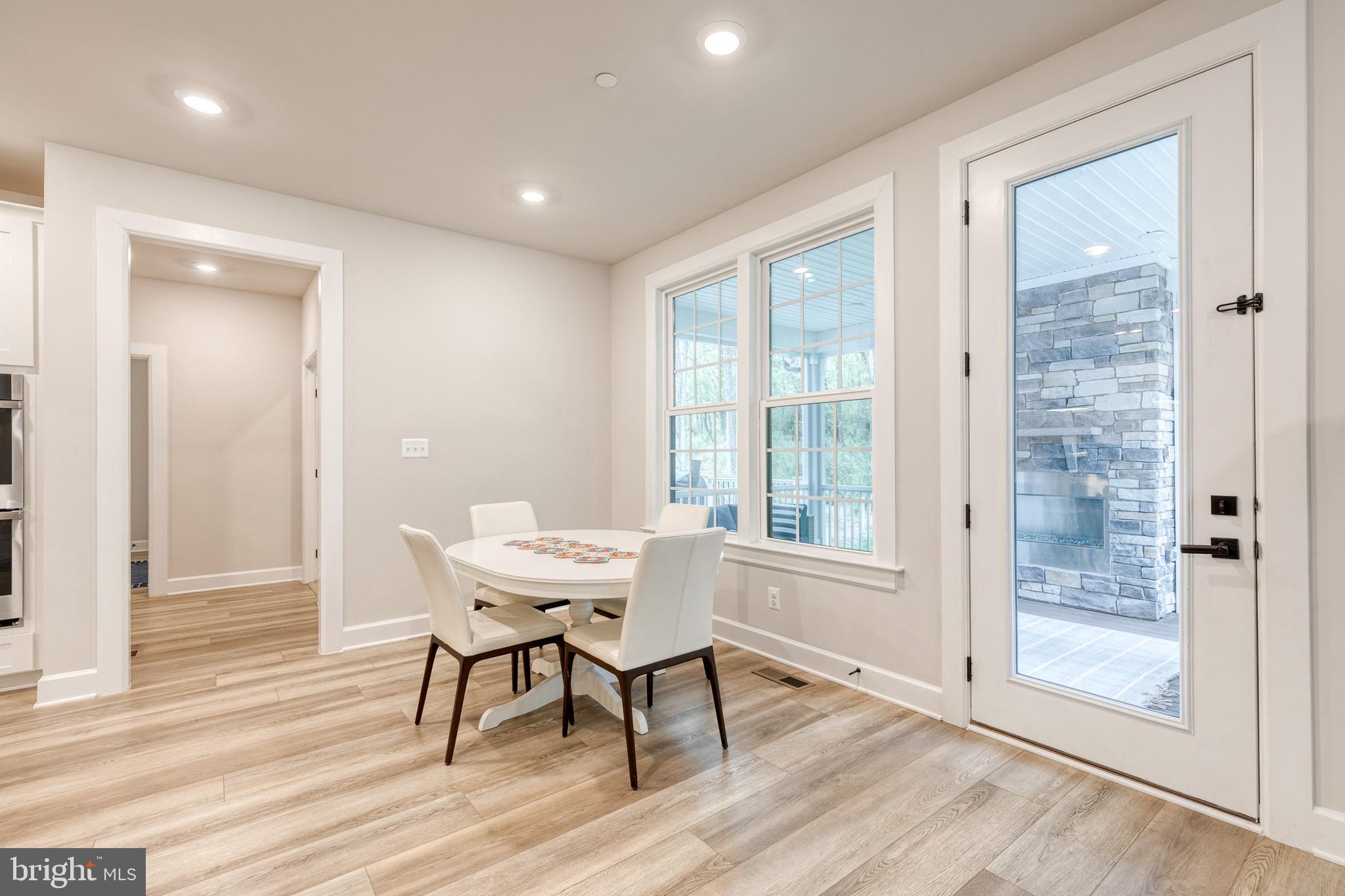 CEDAR CREEK - Residential