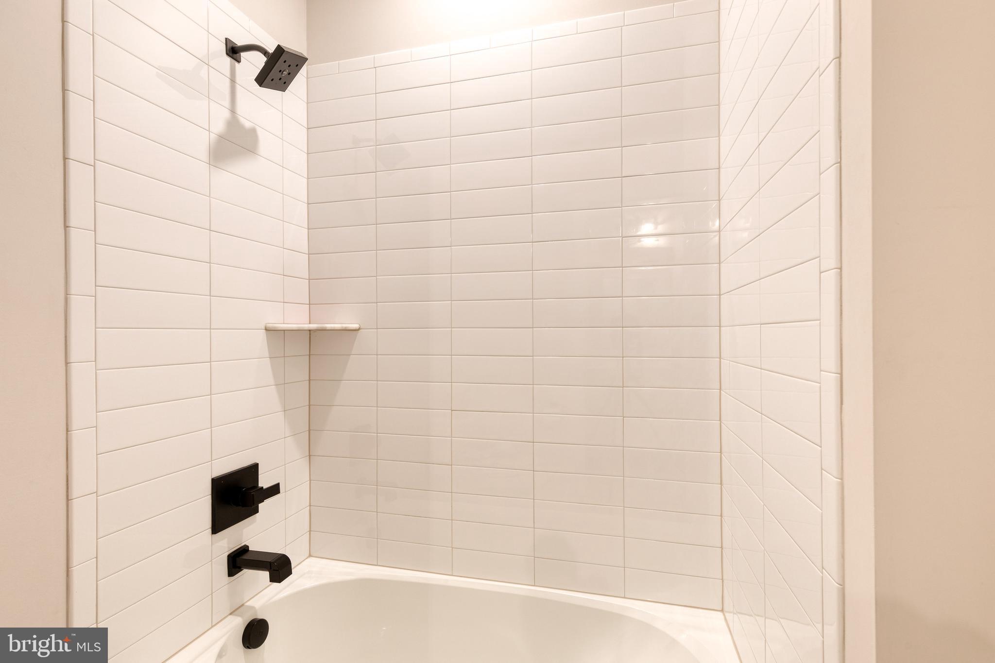 CEDAR CREEK - Residential