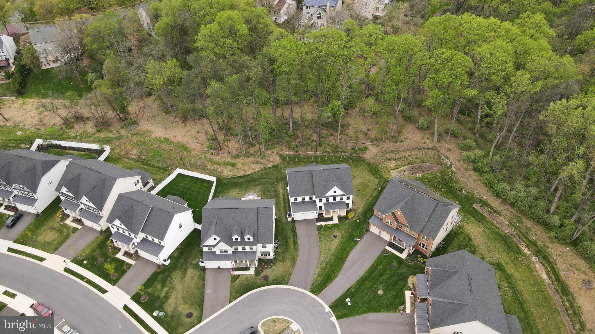 CEDAR CREEK - Residential